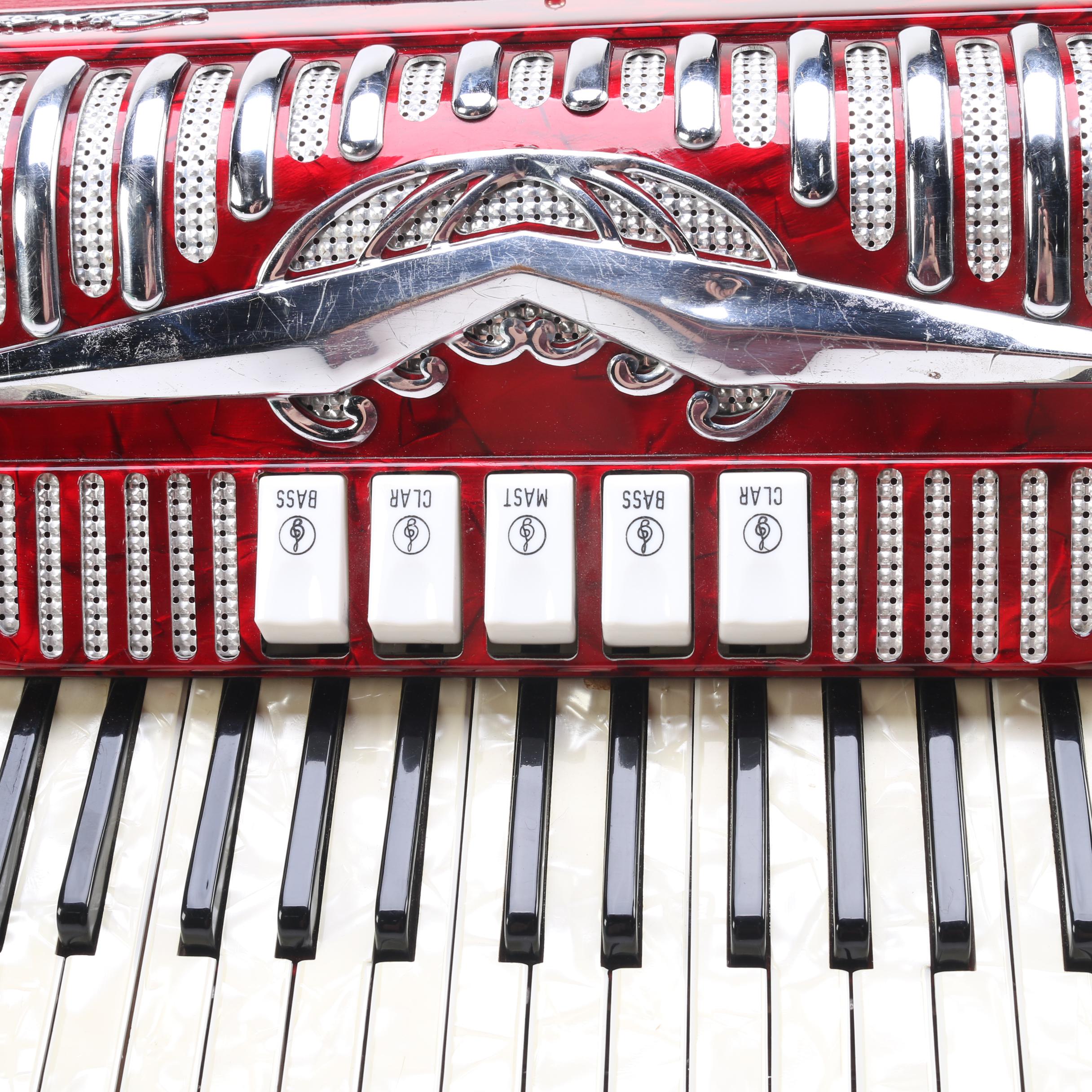 Lindo Piano Accordion and Case