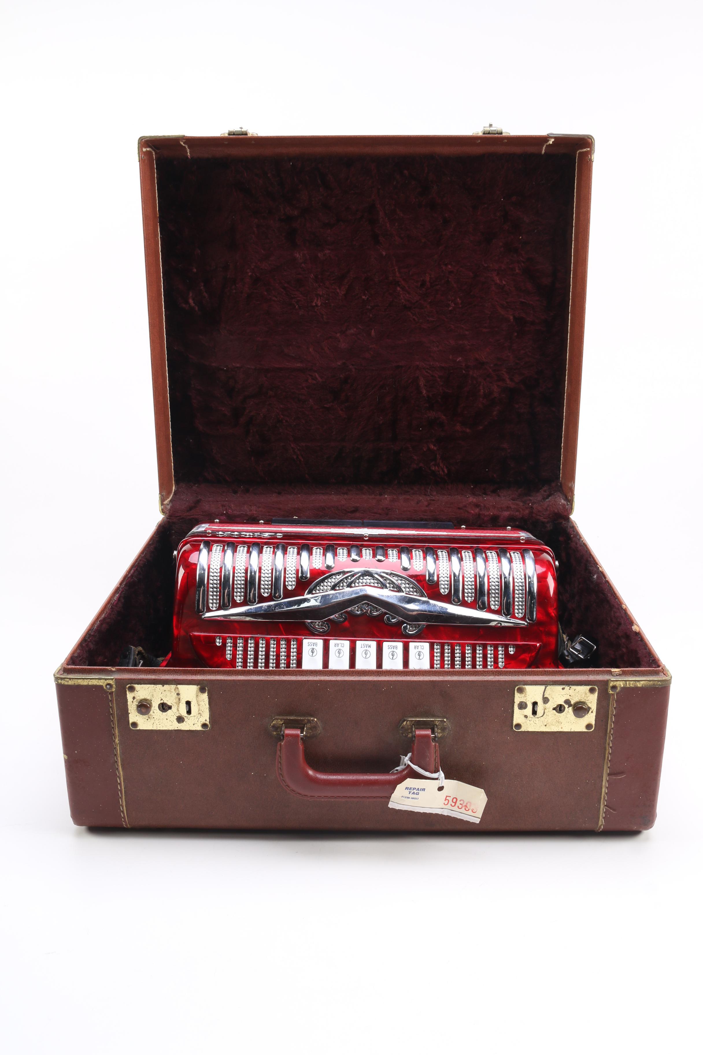 Lindo Piano Accordion and Case