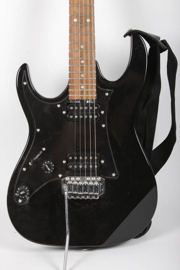 Ibanez Gio Electric Guitar and Fender Frontman Amplifier