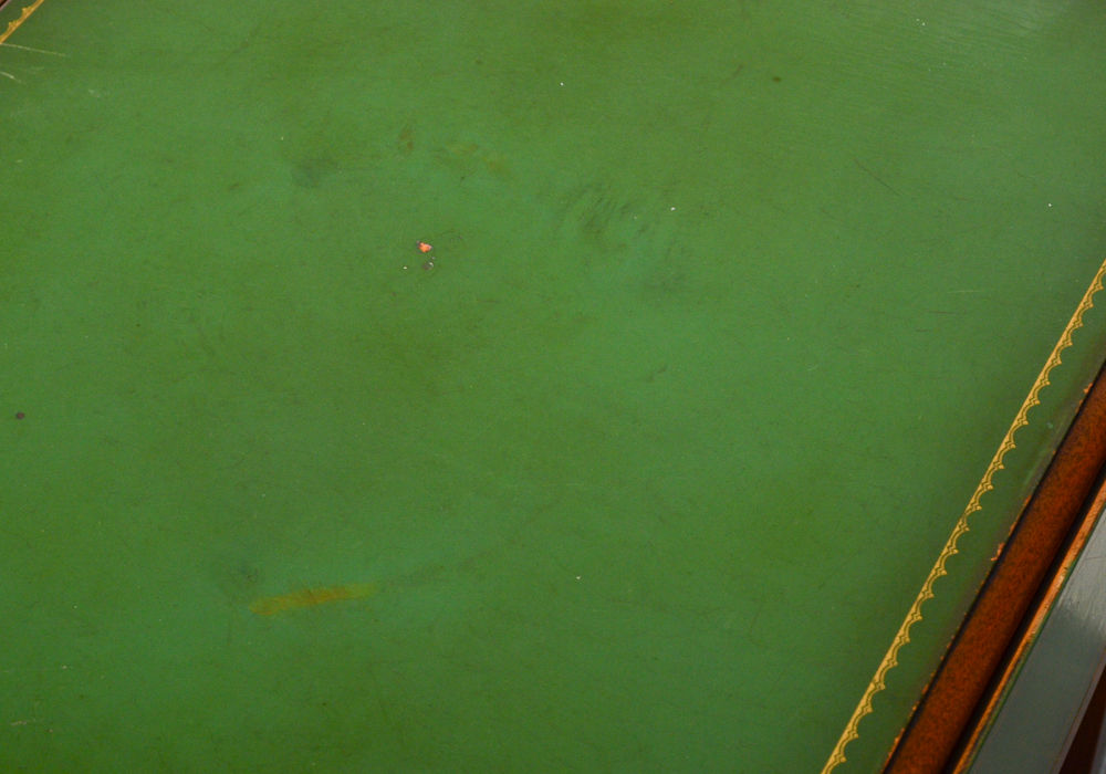 Hepplewhite Style Drop Leaf Table