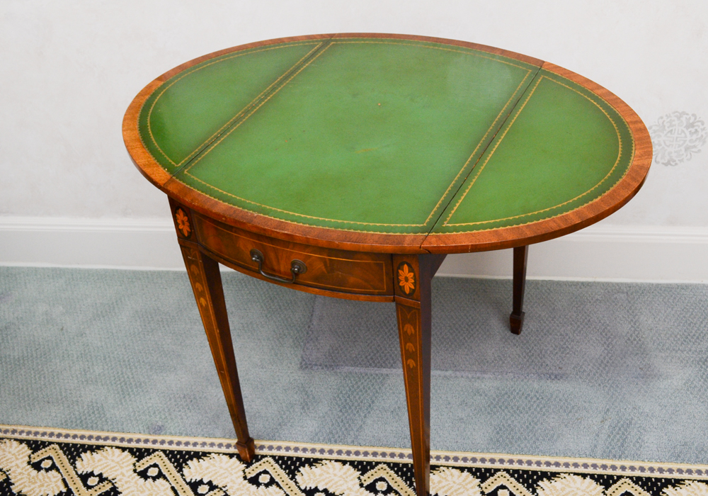 Hepplewhite Style Drop Leaf Table