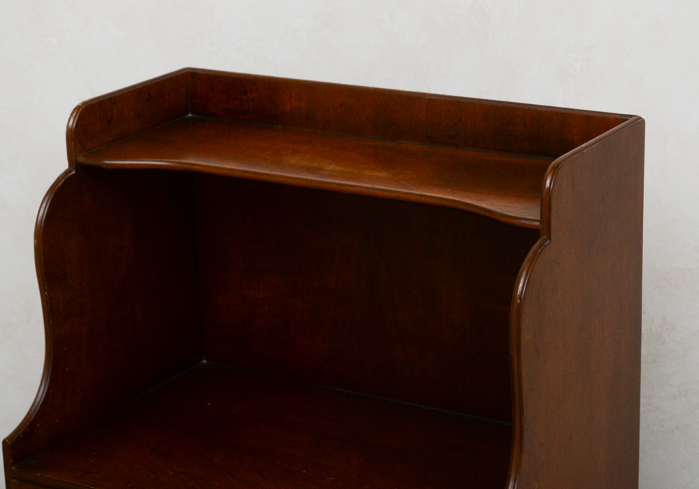 Sahon N.Y. Vintage Wooden Shelf Stand