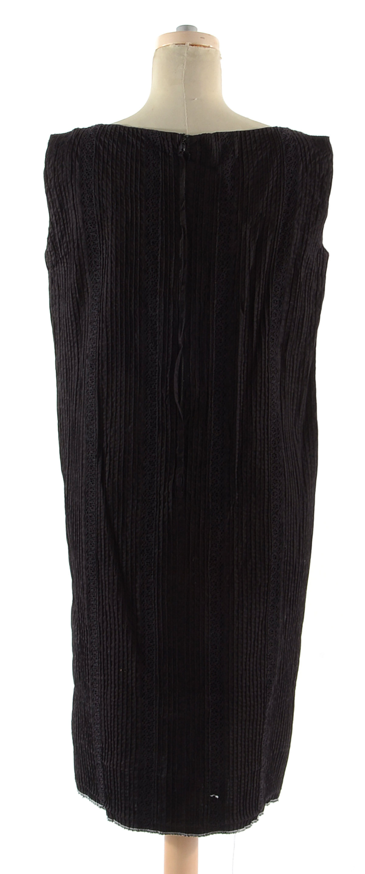 Circa 1960s Tachi Castillo Pintucked Shift Dress