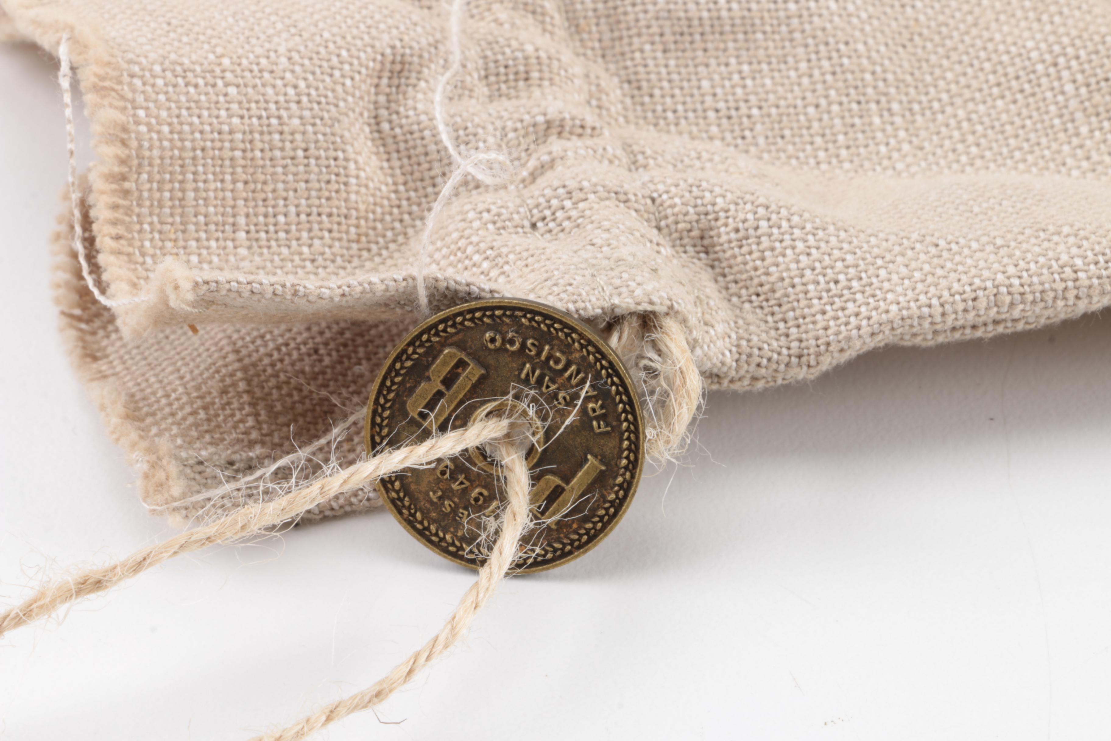 Feather-Shaped Metal Napkin Rings