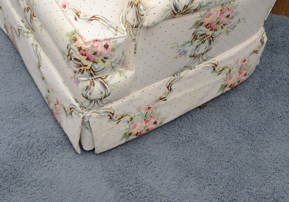 Vintage Floral Upholstered Lounge Chair