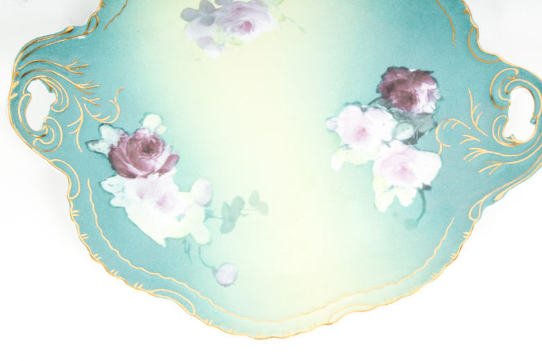 "1898 China Company" Victorian Style Cake Serving Set