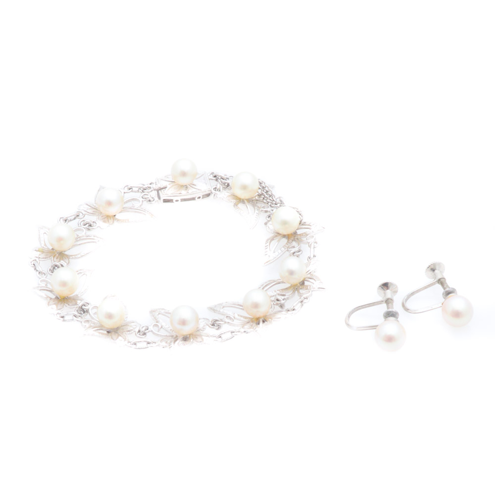 Silver Cultured Pearl Bracelet and Earrings Set