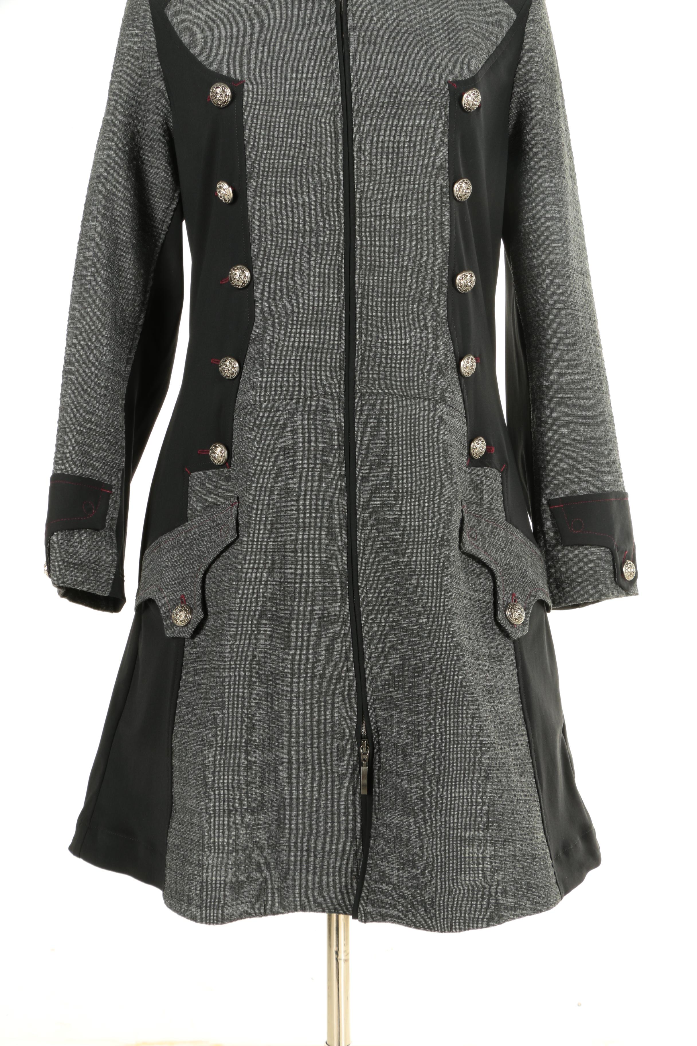 Aventures des Toiles and Komarov Jackets