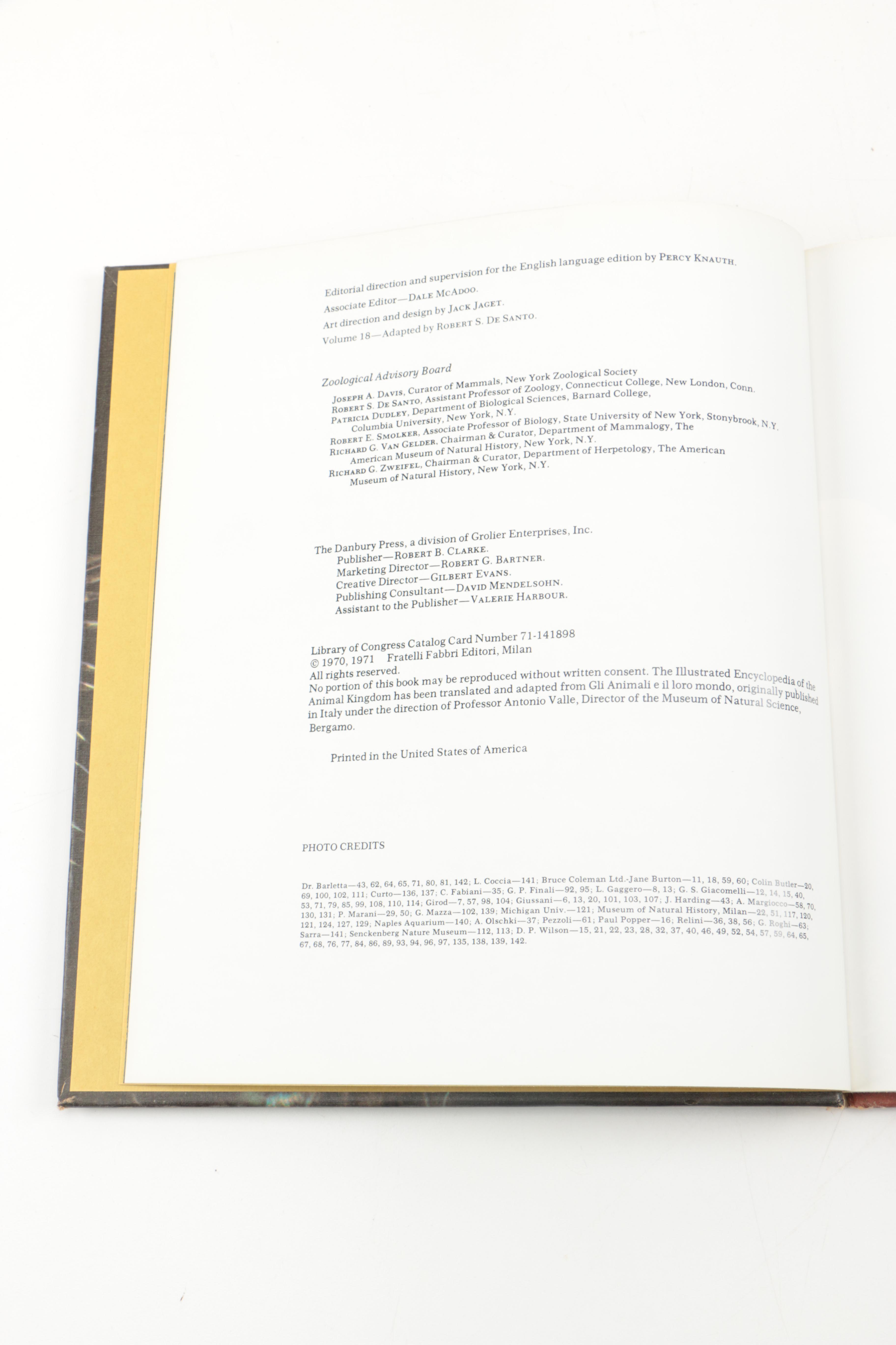 Collection of "The Illustrated Encyclopedia of the Animal Kingdom" Books