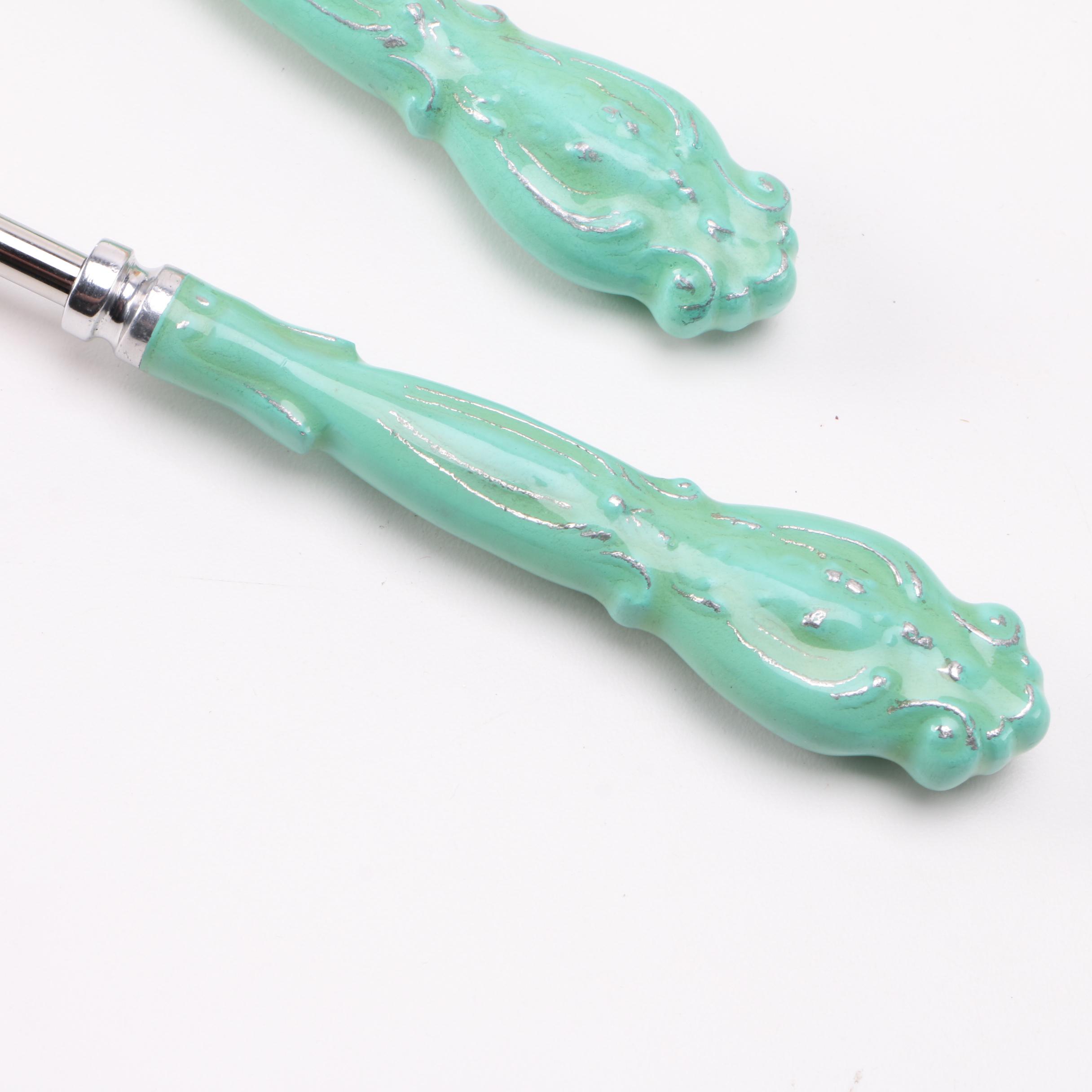 Kitchen Baking and Serving Pieces