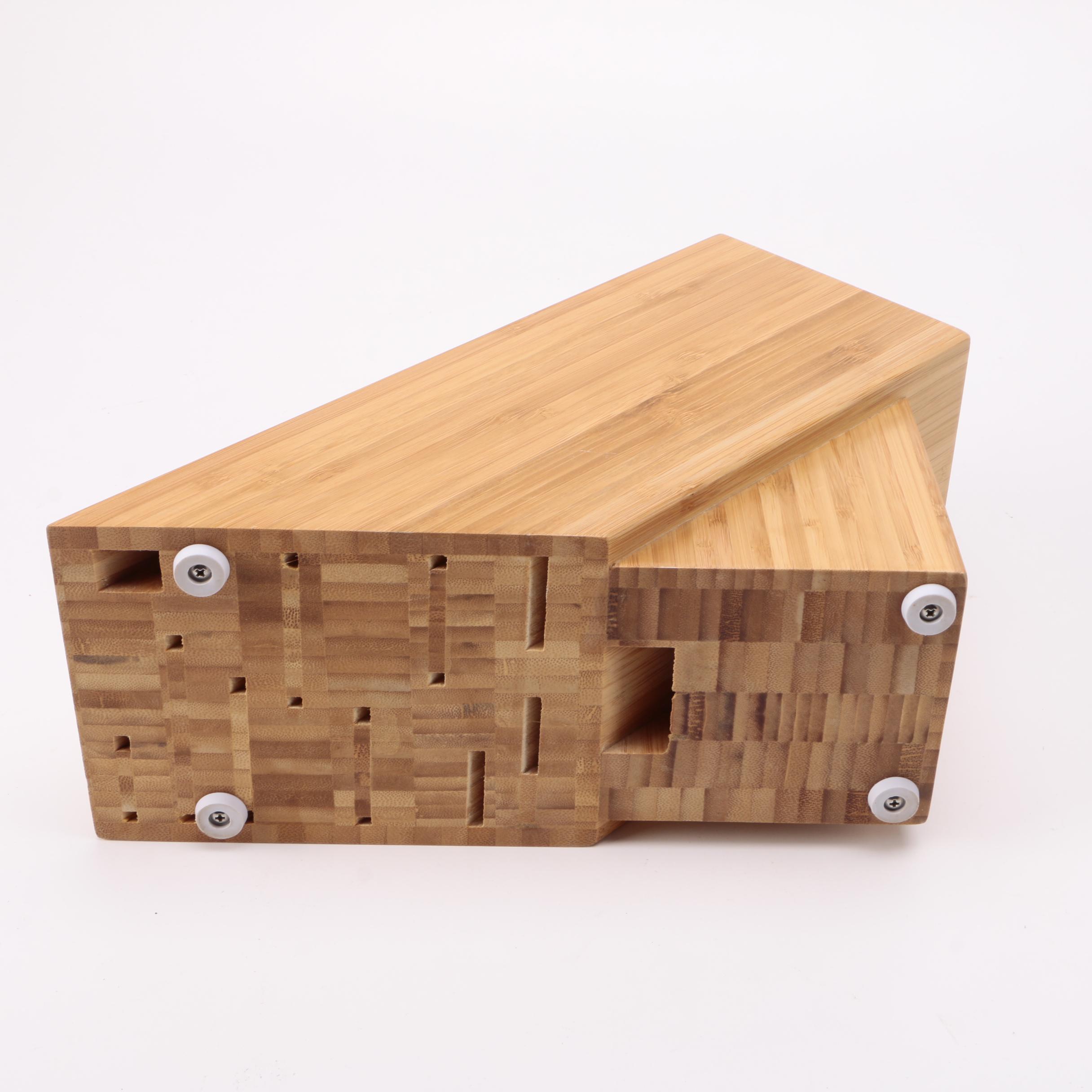 Kitchen Baking and Serving Pieces