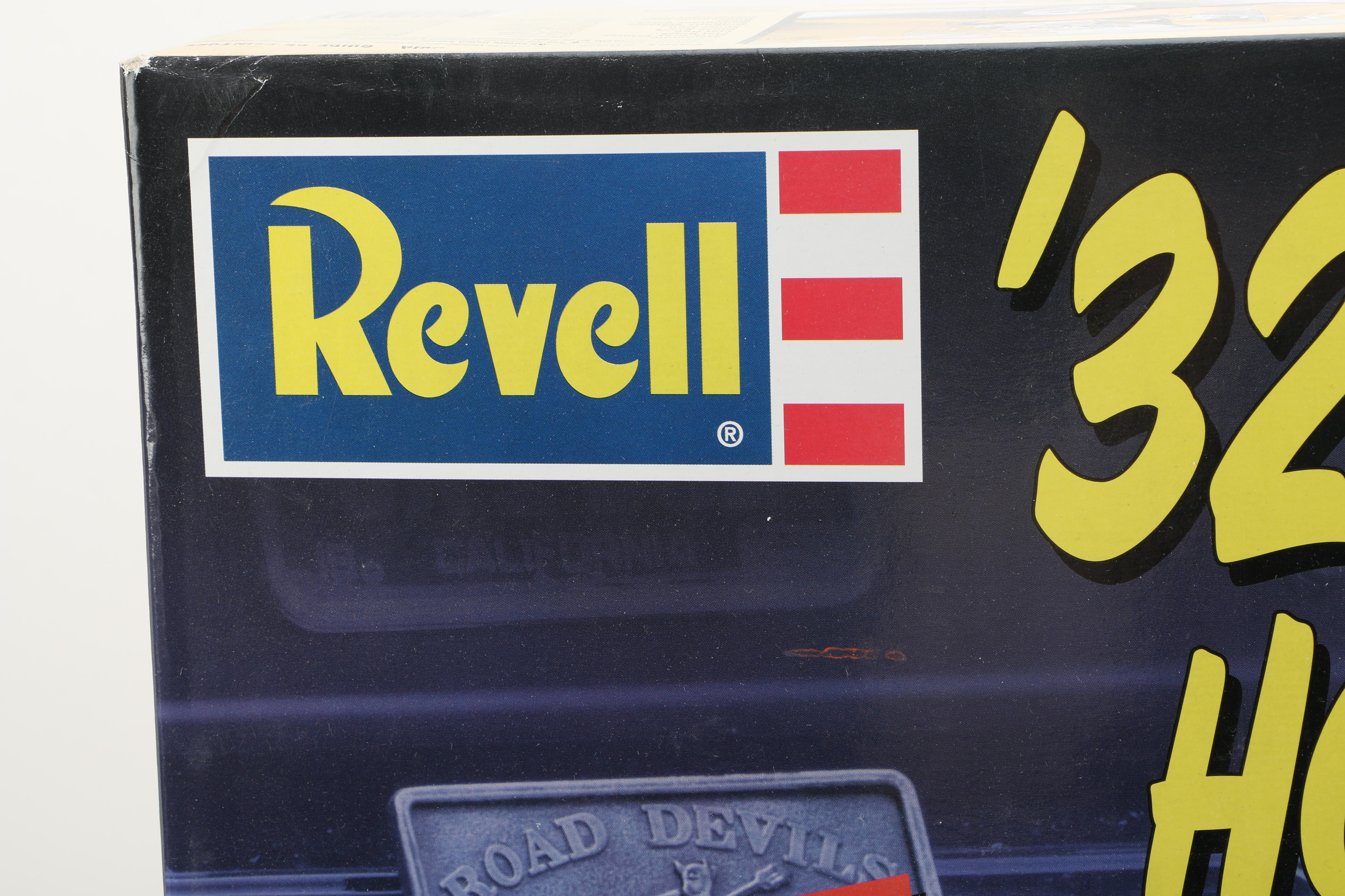 1932 Ford Highboy Hot Rod Model Car Kit