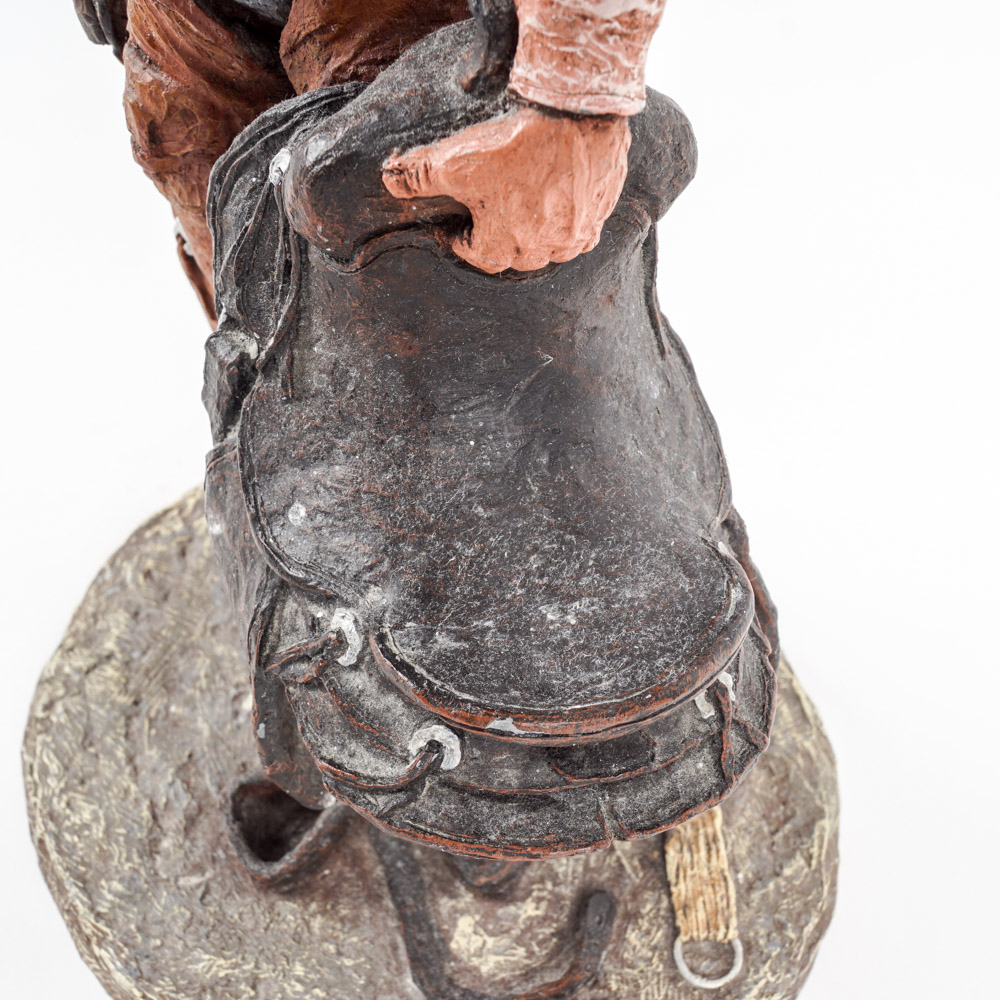 Monfort Original Western Sculpture