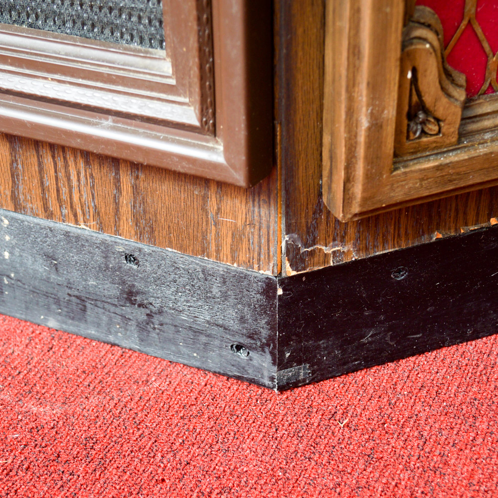Vintage Stereo Bar with Disco Lights, Turntable, Tape Player and Speakers