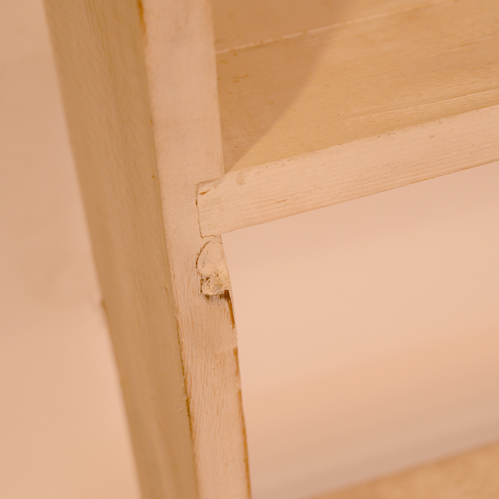 Graduated Shelving Unit