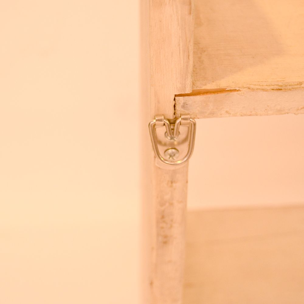 Graduated Shelving Unit