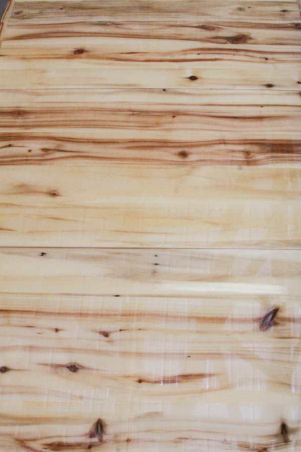 Log Cabin Style Dining Set