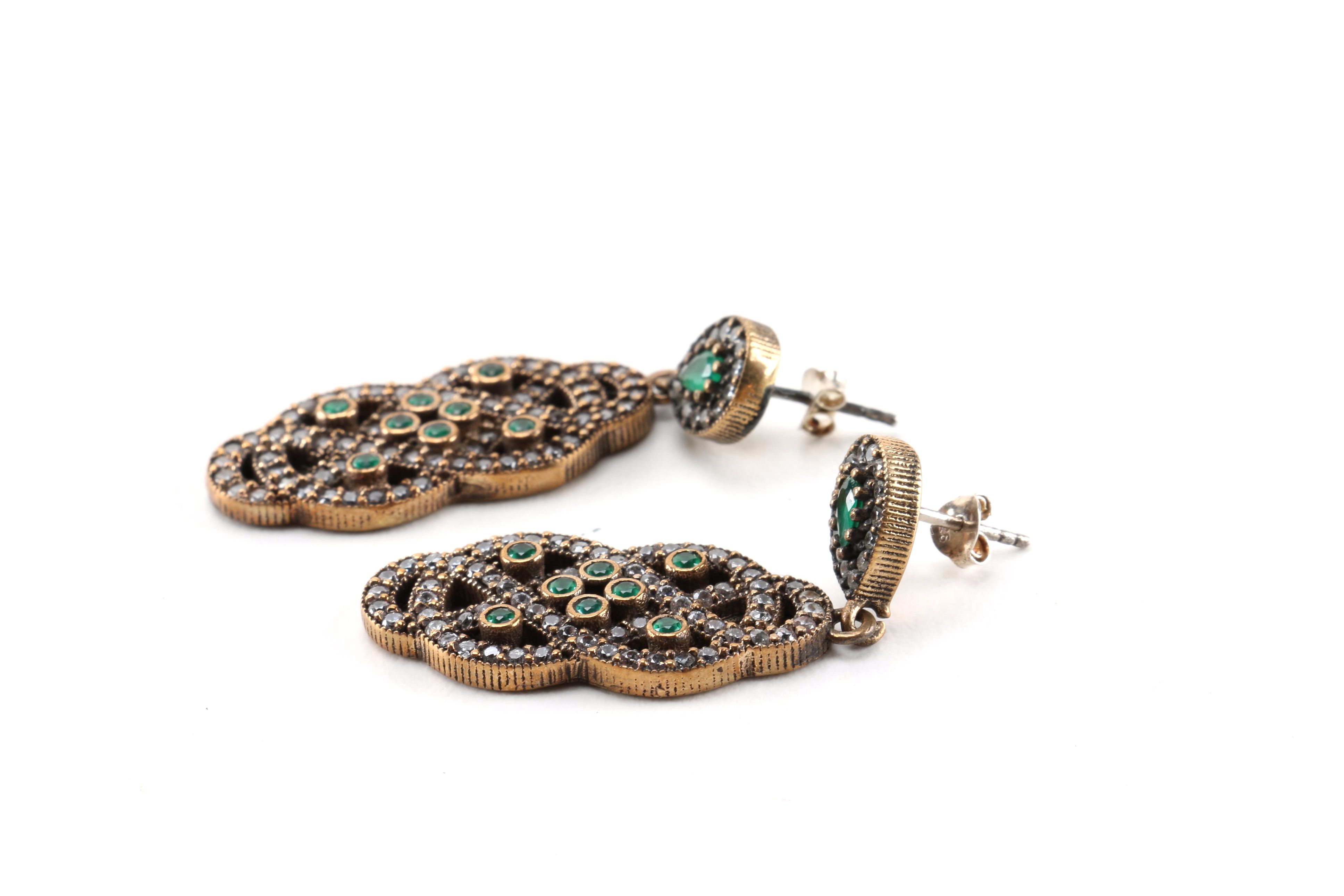 Retro-Inspired Earrings and Bracelet