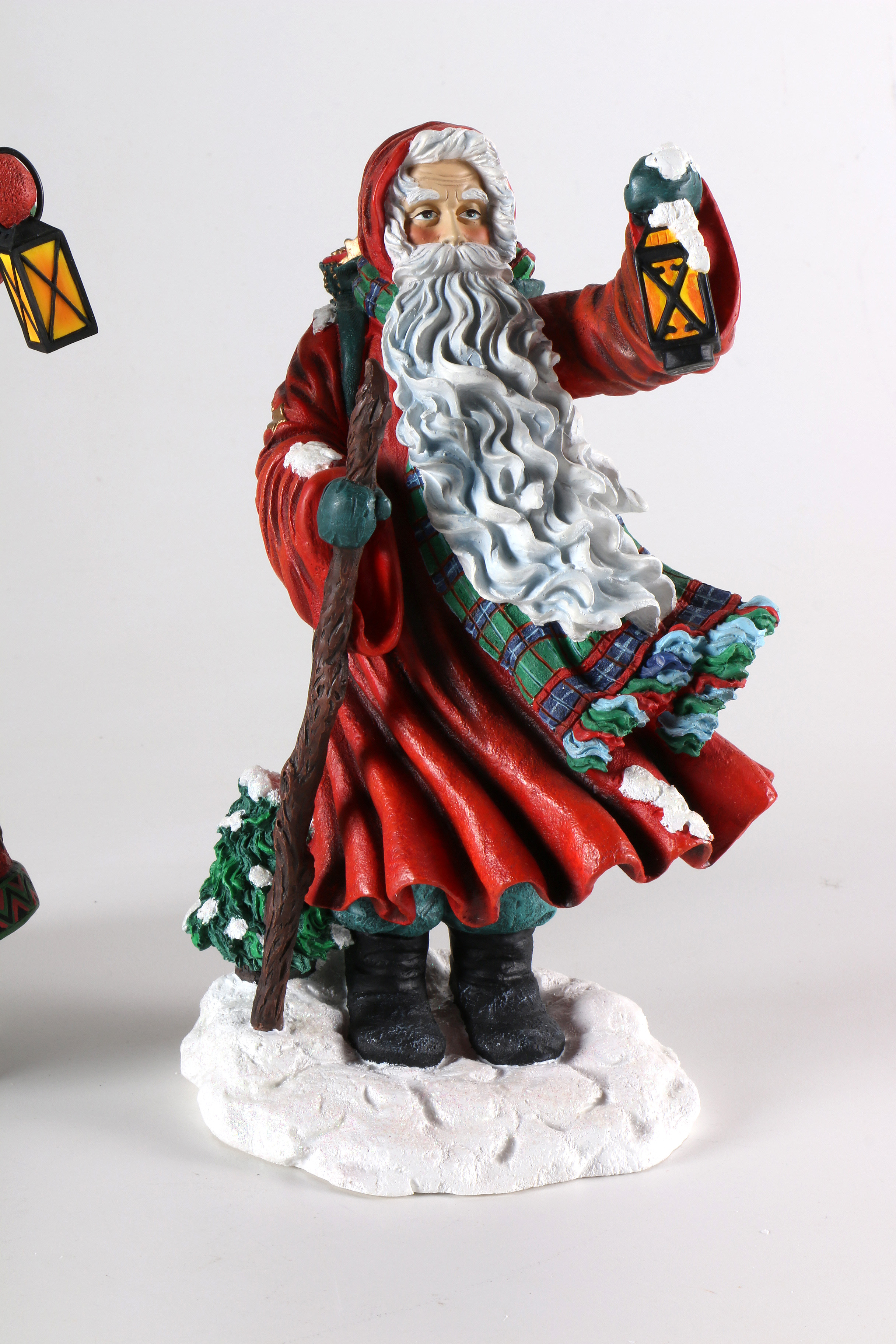 Pair of Pipka Santa Claus Figurines From 1997 and 1995