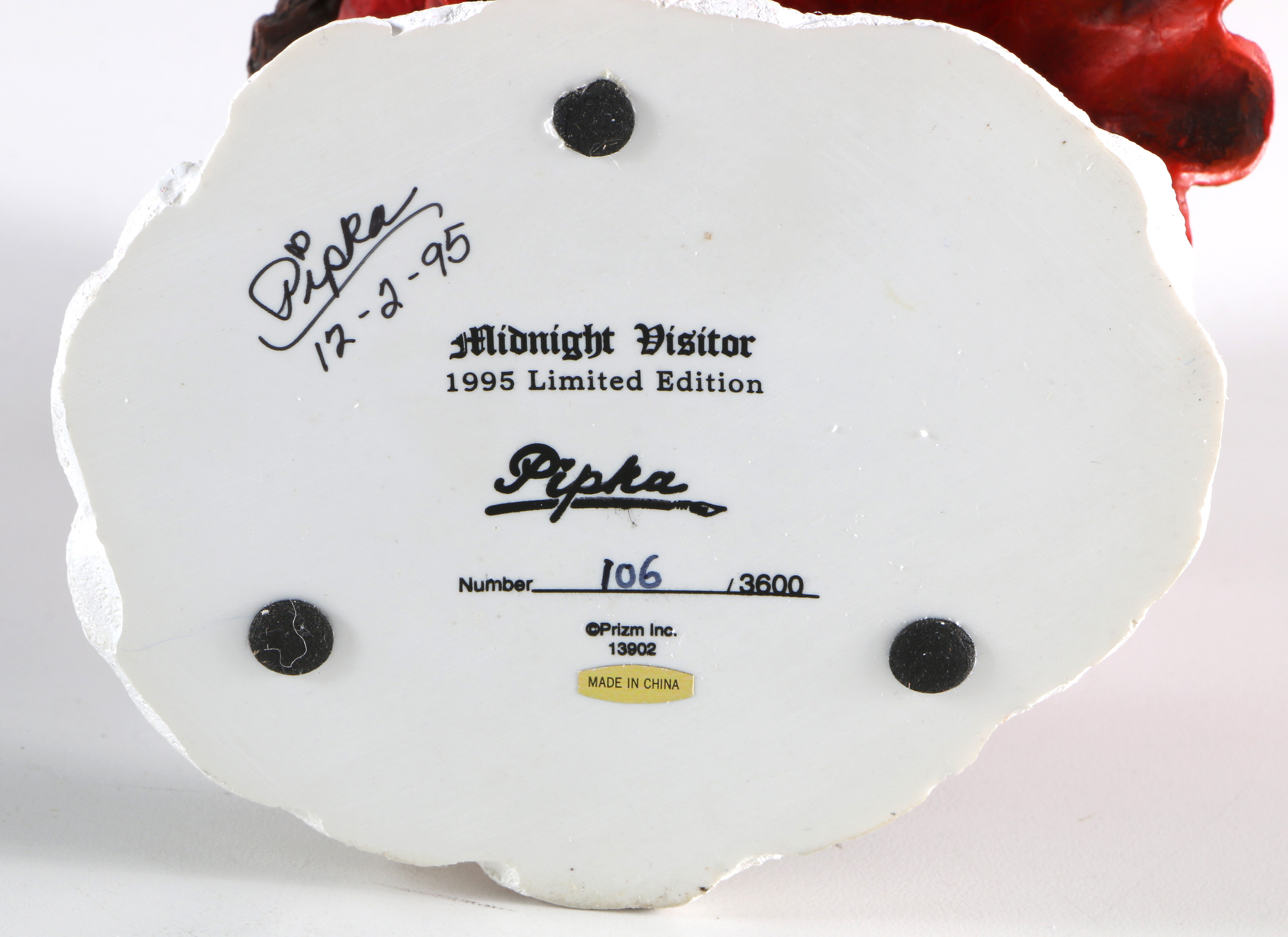 Pair of Pipka Santa Claus Figurines From 1997 and 1995