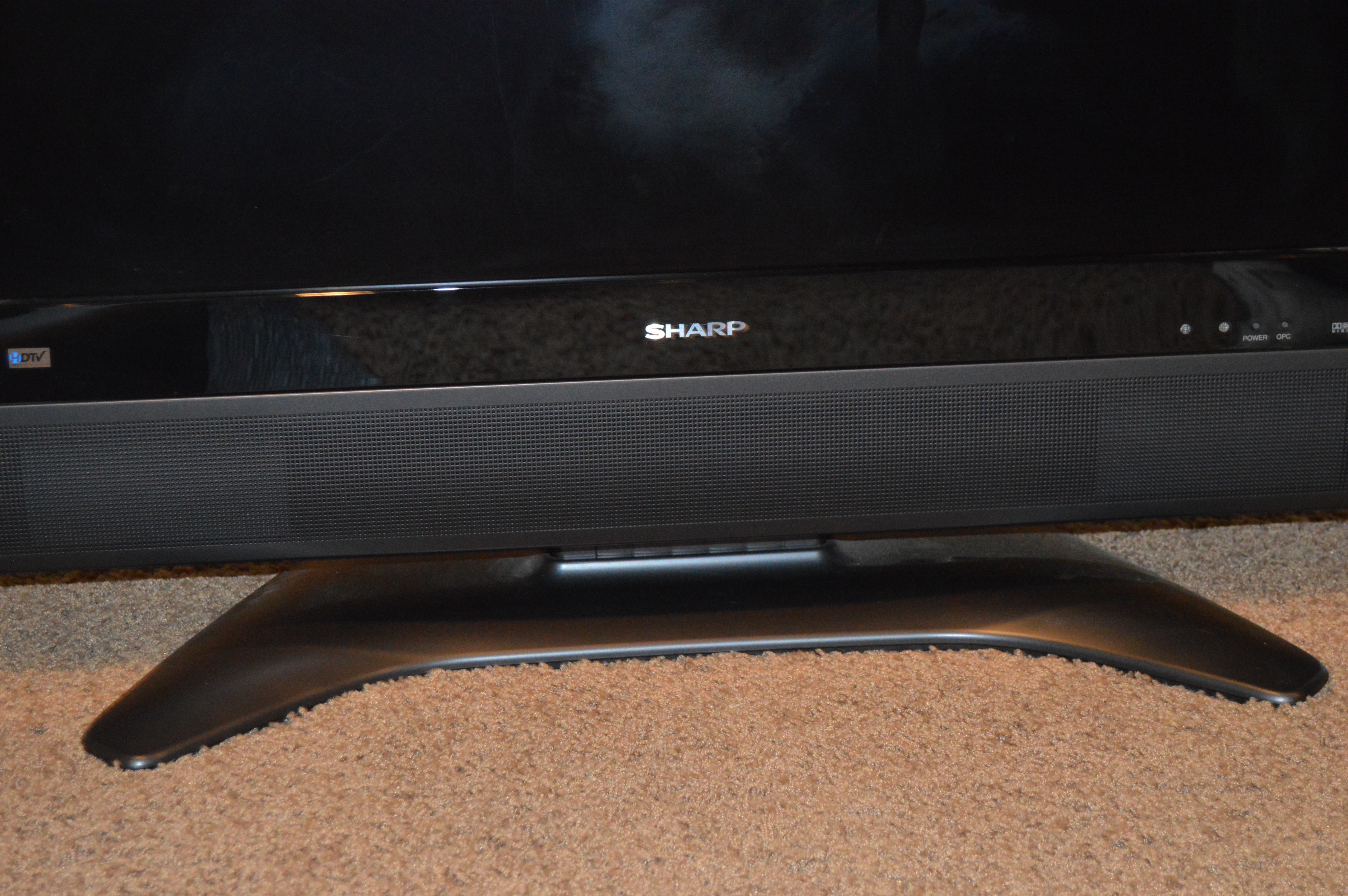 Sharp "Aquis" 32" Flat Screen Television