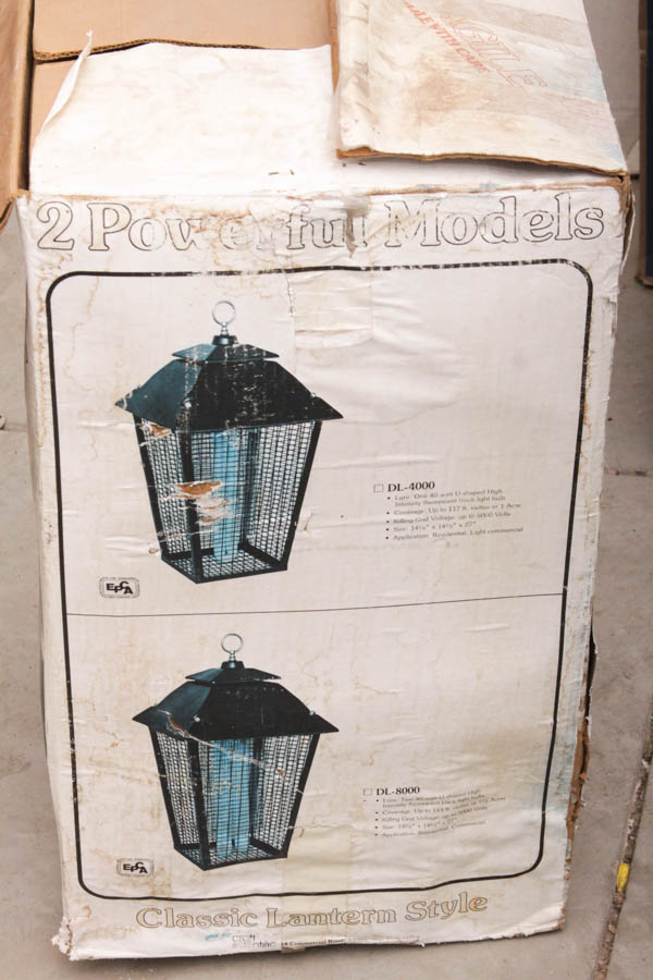 "Yard Sentry" Outdoor Insect Trap