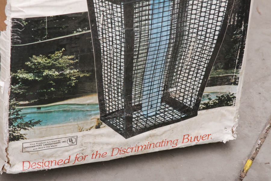"Yard Sentry" Outdoor Insect Trap