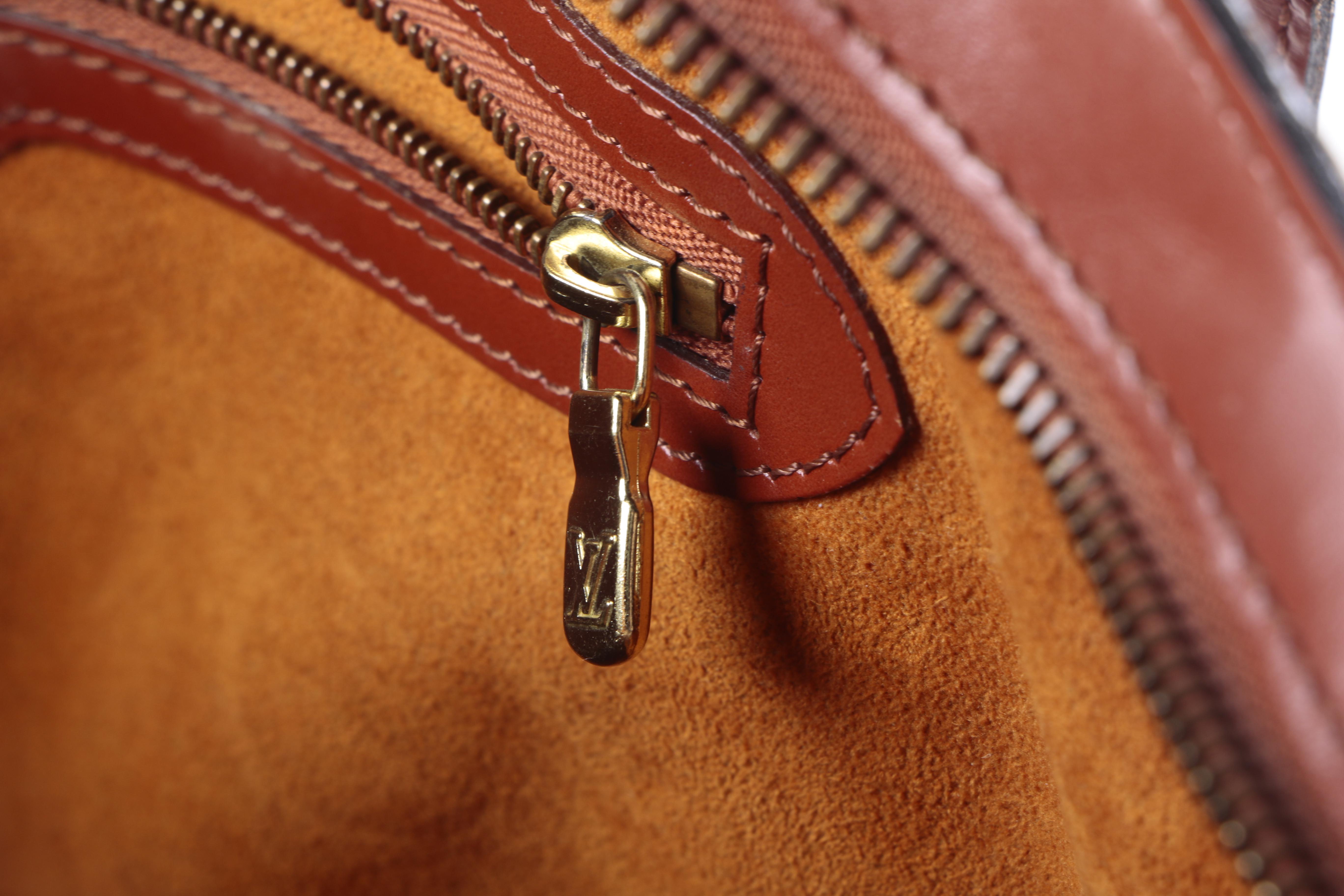Louis Vuitton Brown Epi Leather St. Jacques GM Shoulder Bag