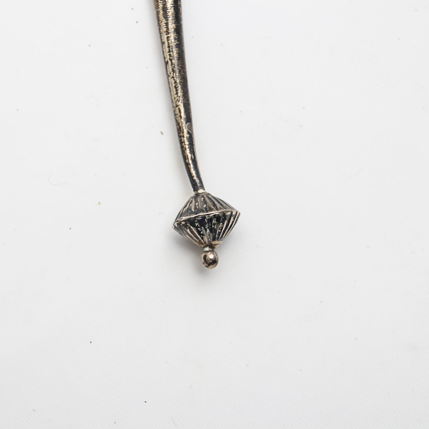 Vintage Navajo Style Sterling Silver Howlite Bolo Tie