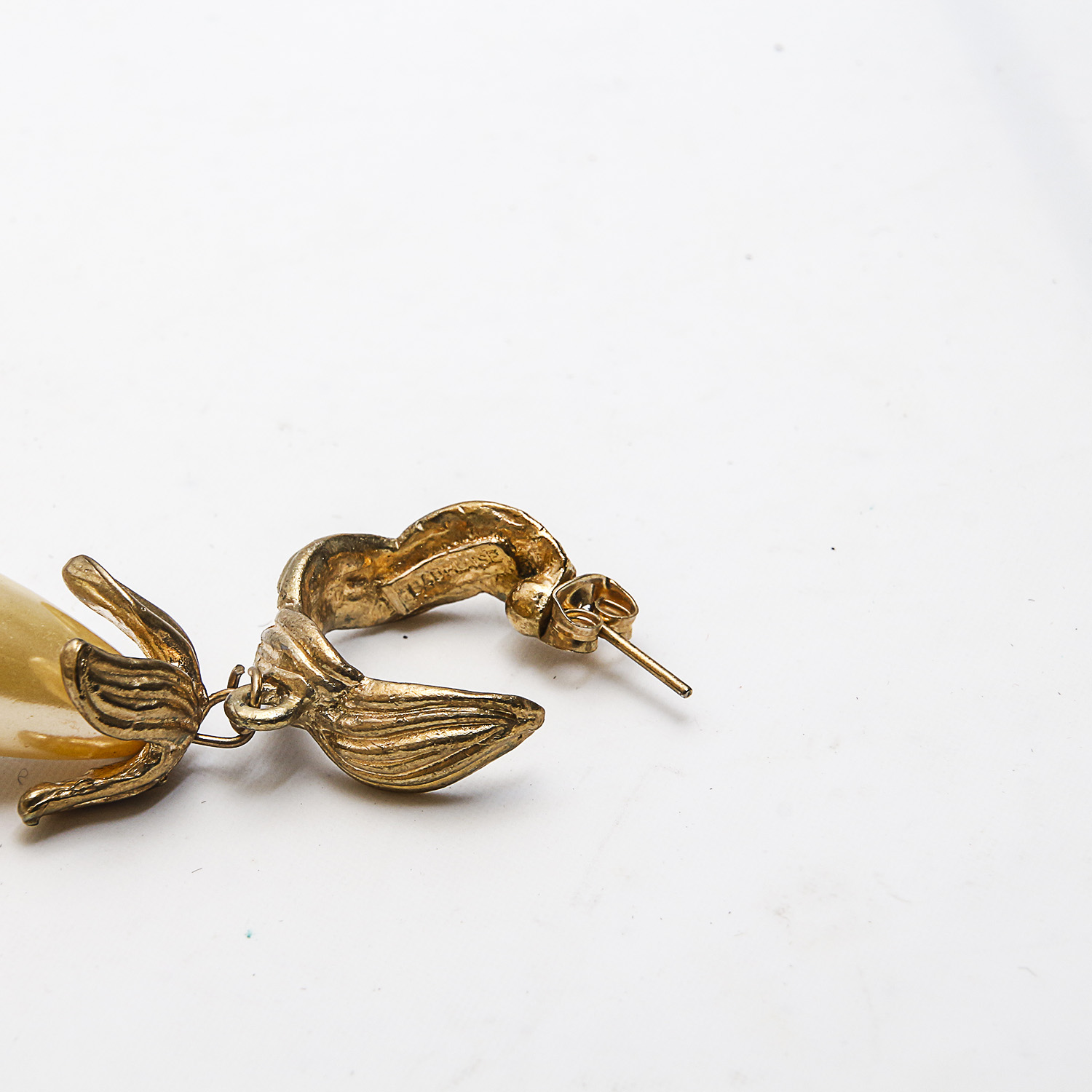 Vintage Carol Dauplaise Costume Pearl Necklace and Earrings Set