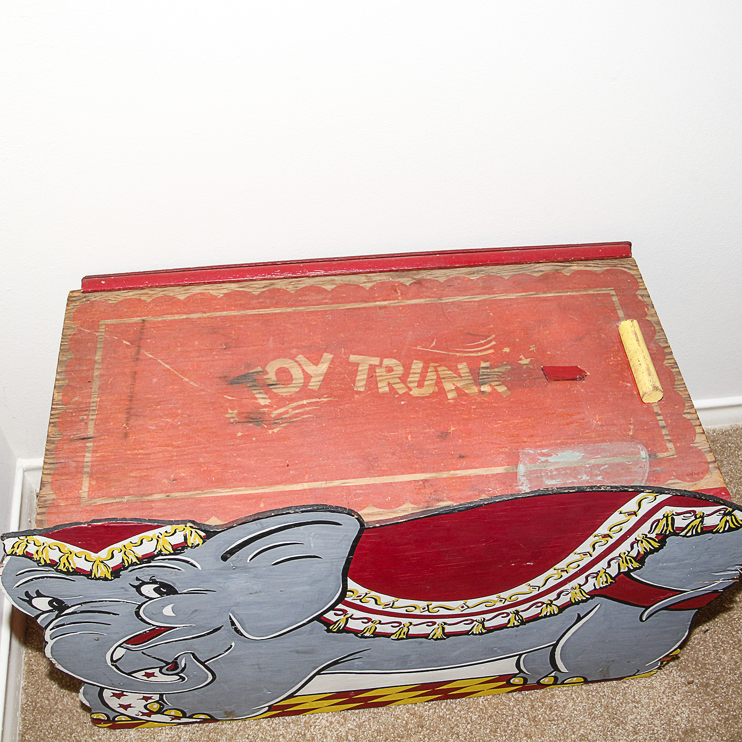 Vintage Wooden Circus Elephant Toy Trunk