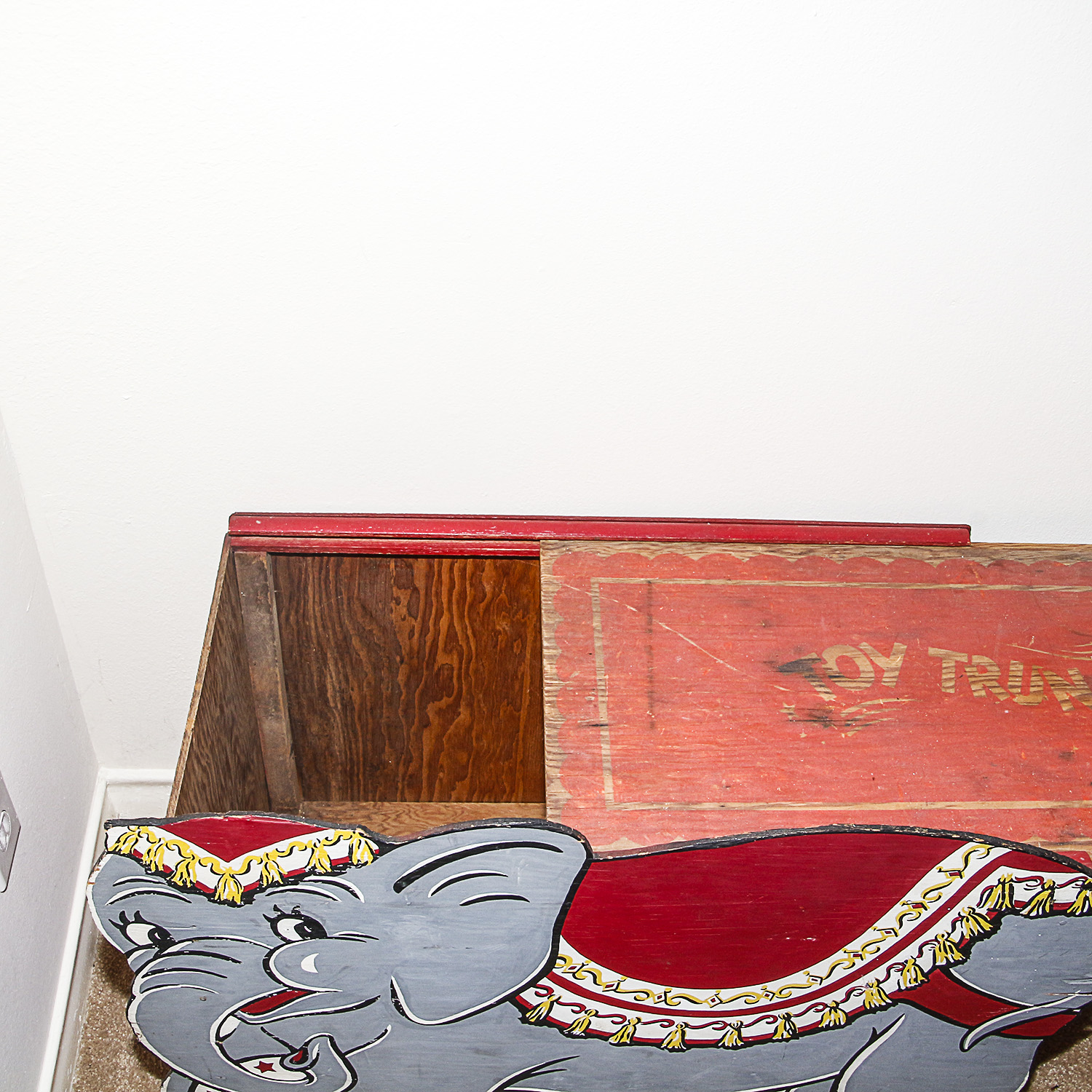 Vintage Wooden Circus Elephant Toy Trunk