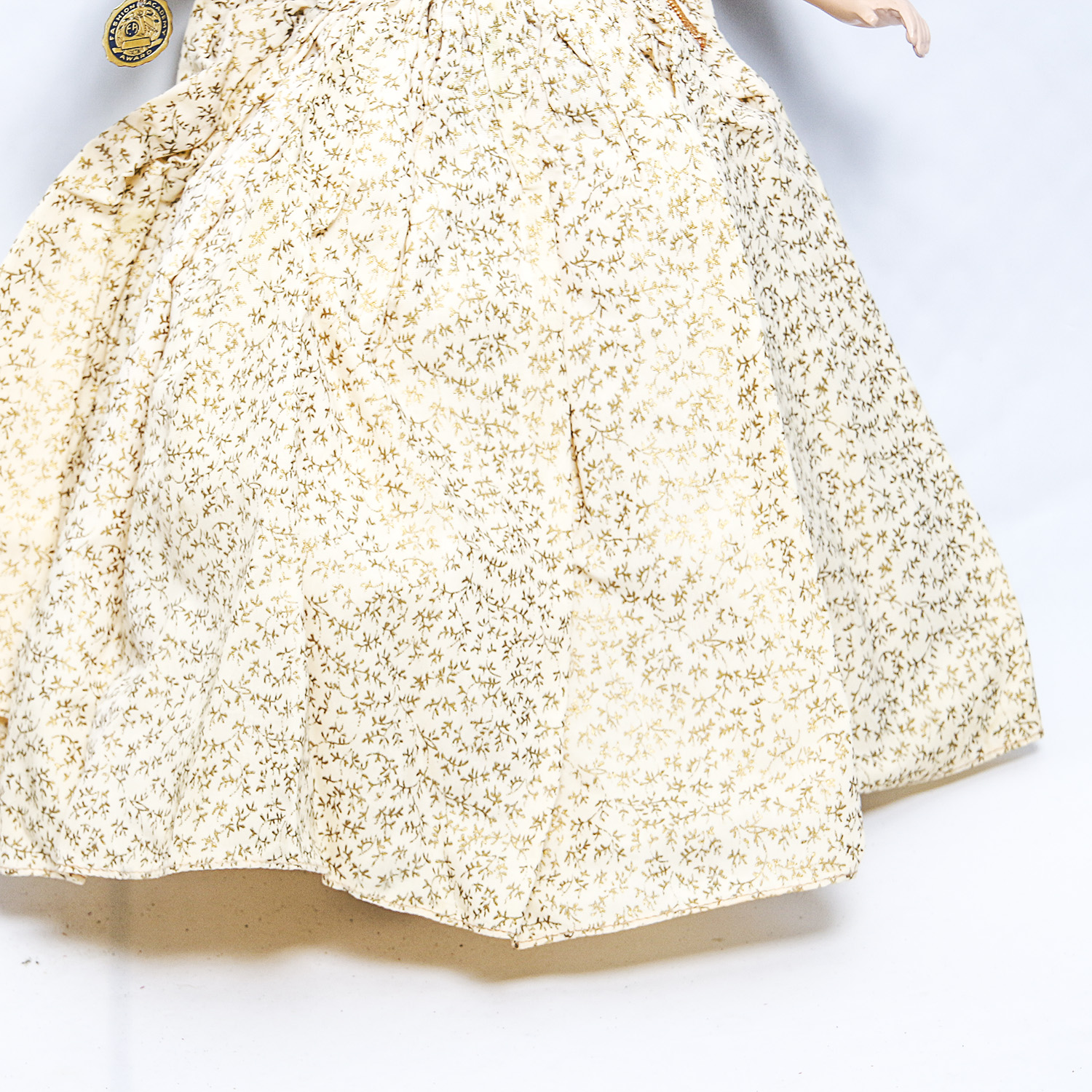 1952 Madame Alexander Walt Disney's Snow White Fashion Academy Doll