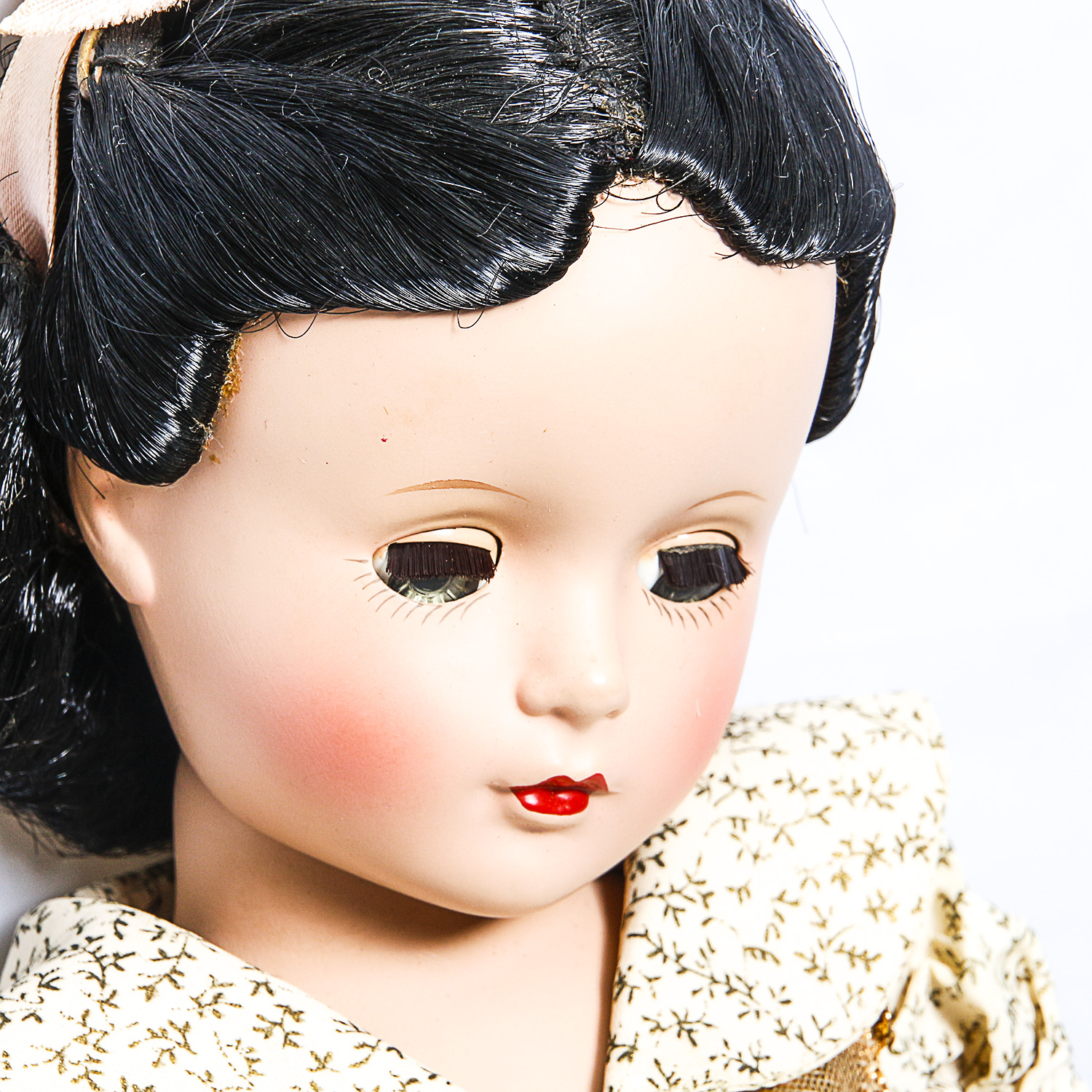 1952 Madame Alexander Walt Disney's Snow White Fashion Academy Doll