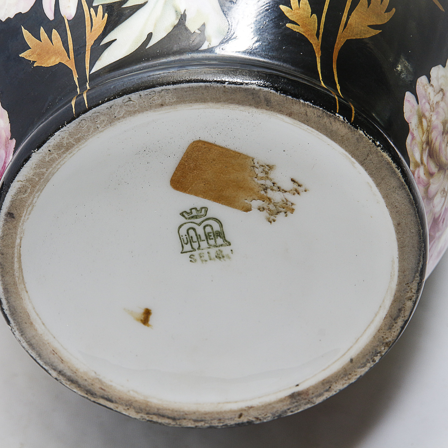 Muller Selb Porcelain Vase