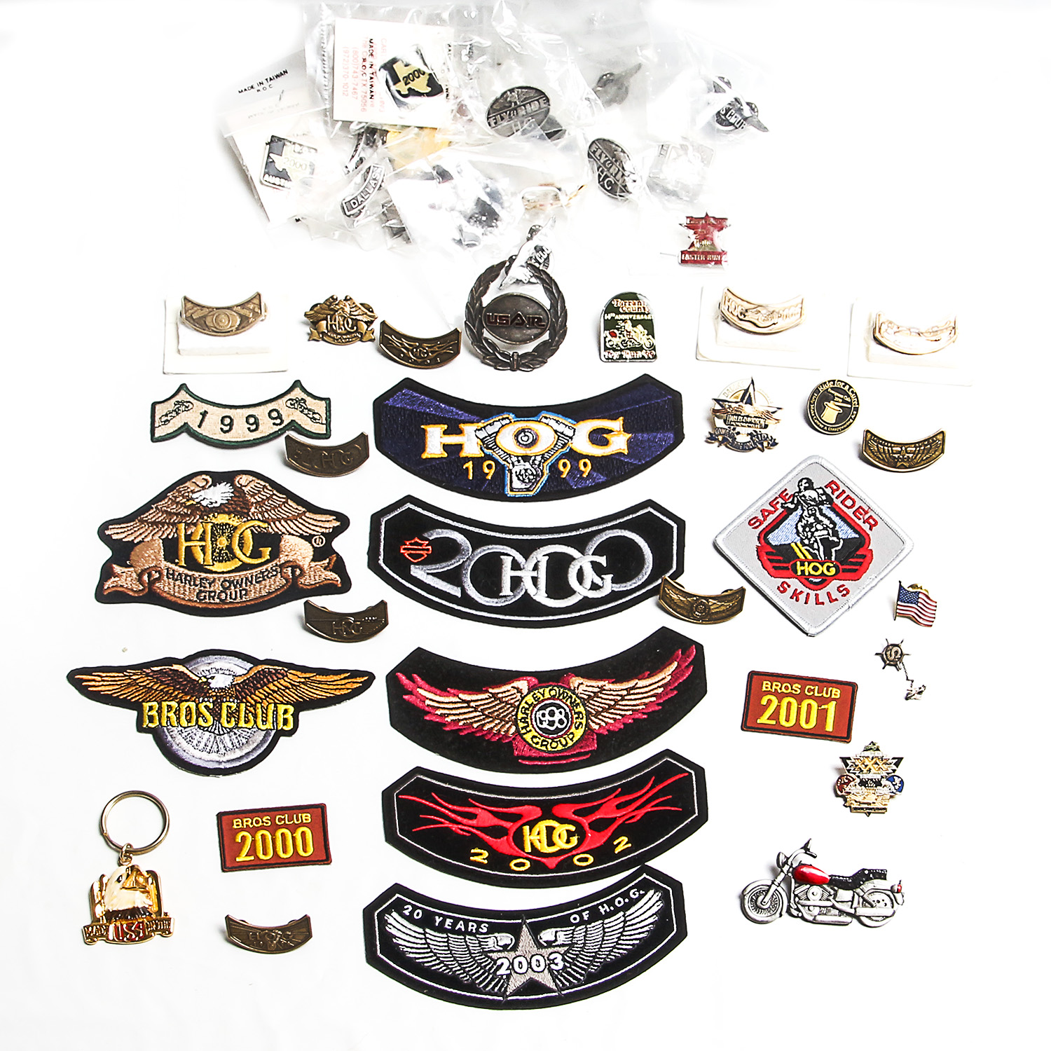 Collection of Motorcycle-Related Patches and Pinbacks
