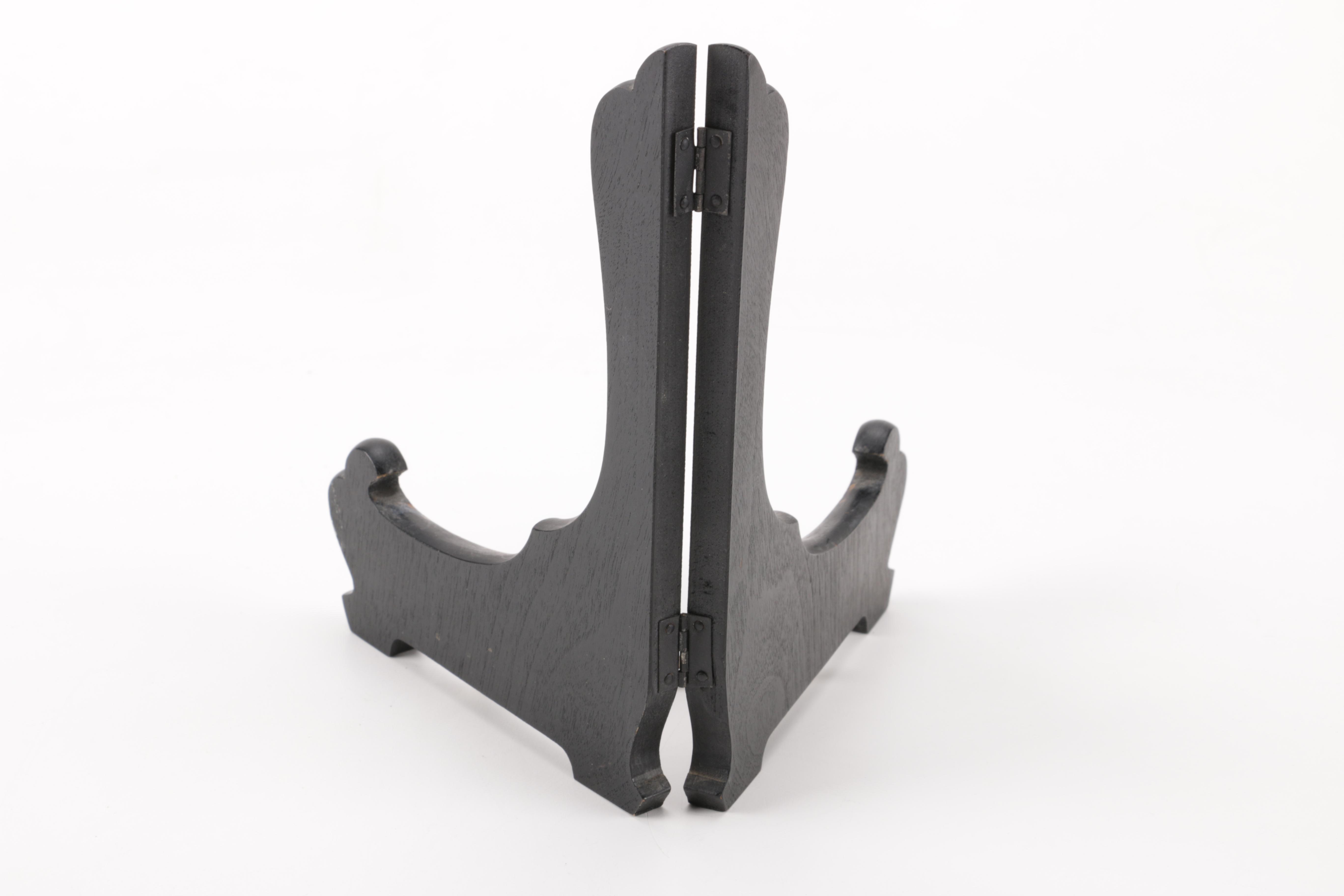 Haviland and Delft Decorative Plates and Stands