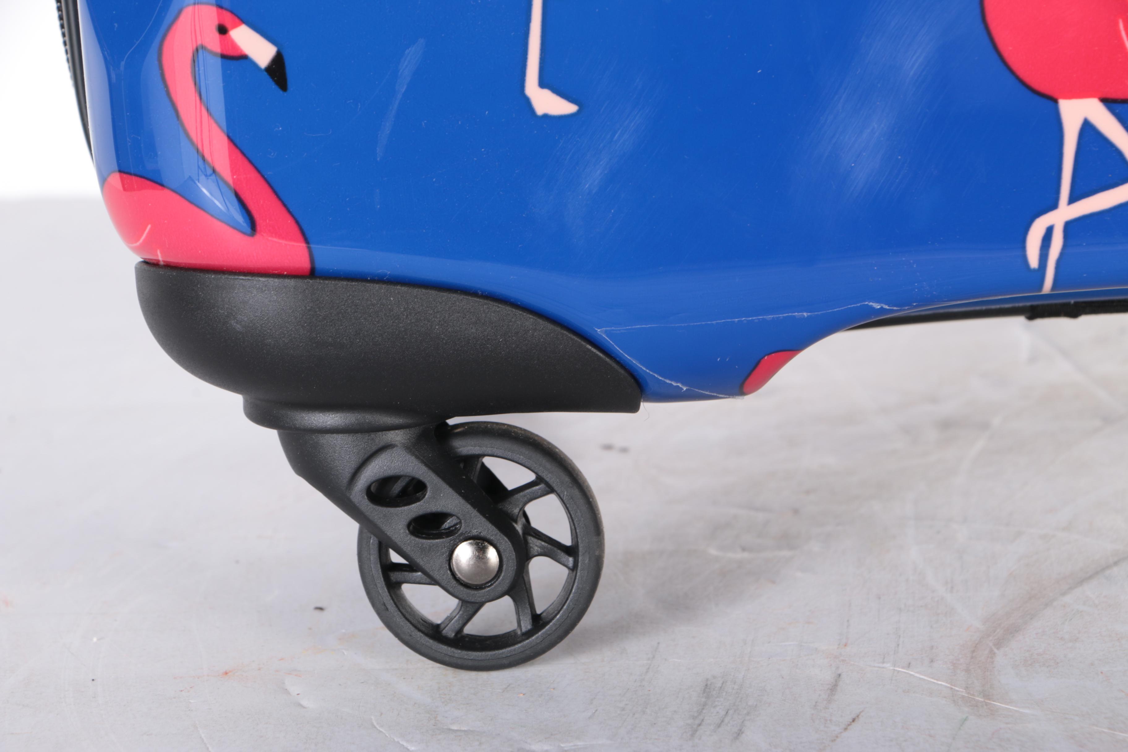 Pair of Revelation! Rolling Hard Sided Luggage