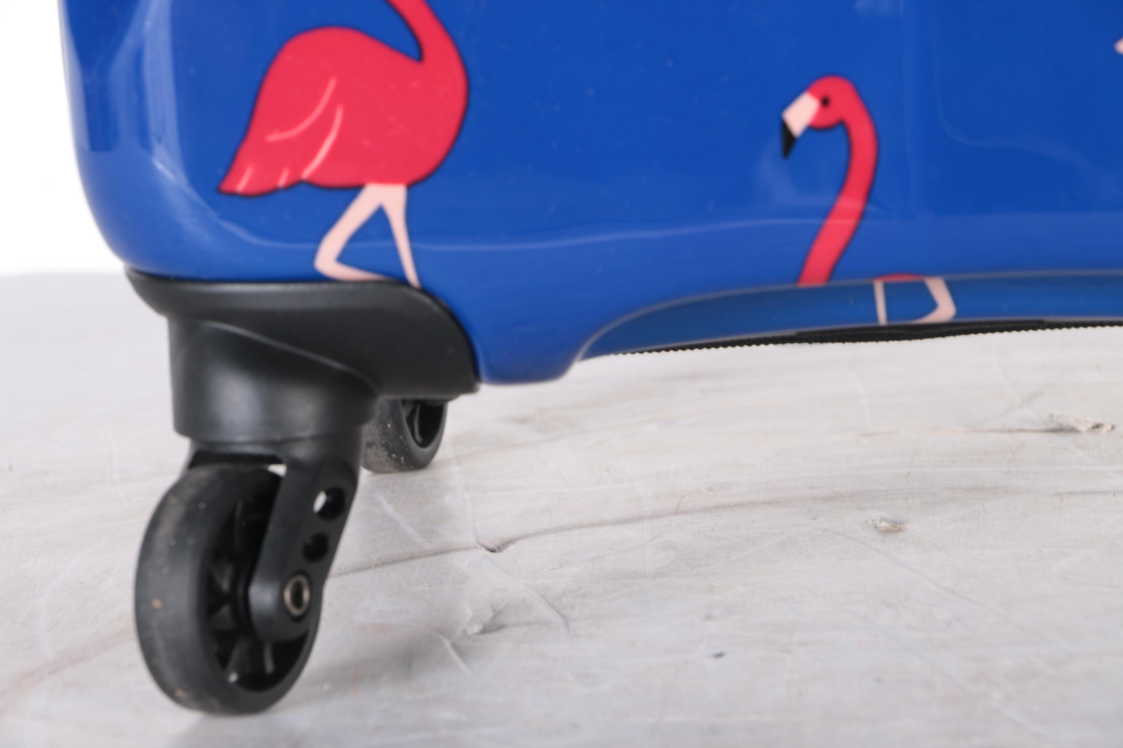 Pair of Revelation! Rolling Hard Sided Luggage