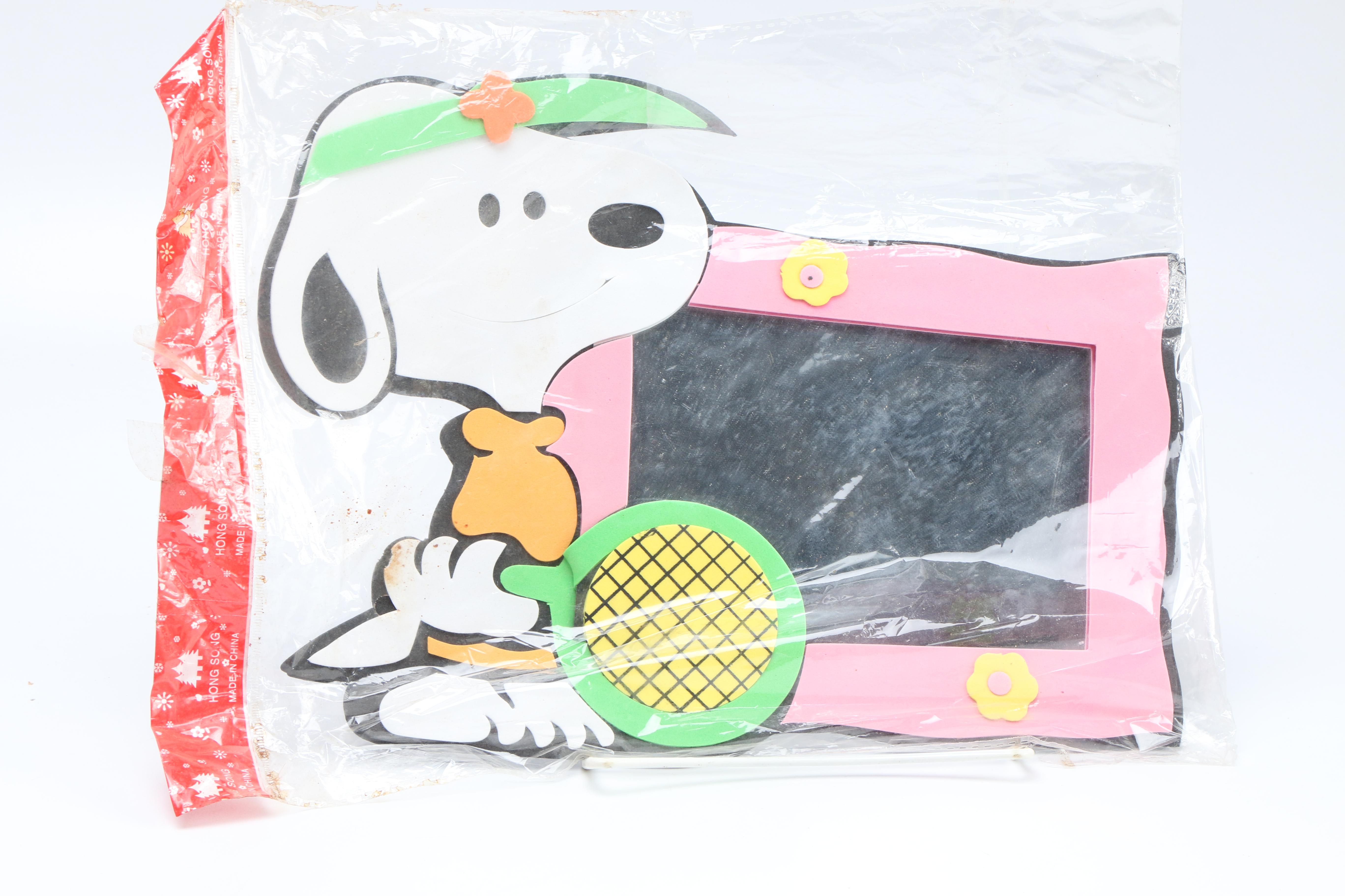 "Peanuts" Card Game and Jigsaw Puzzles