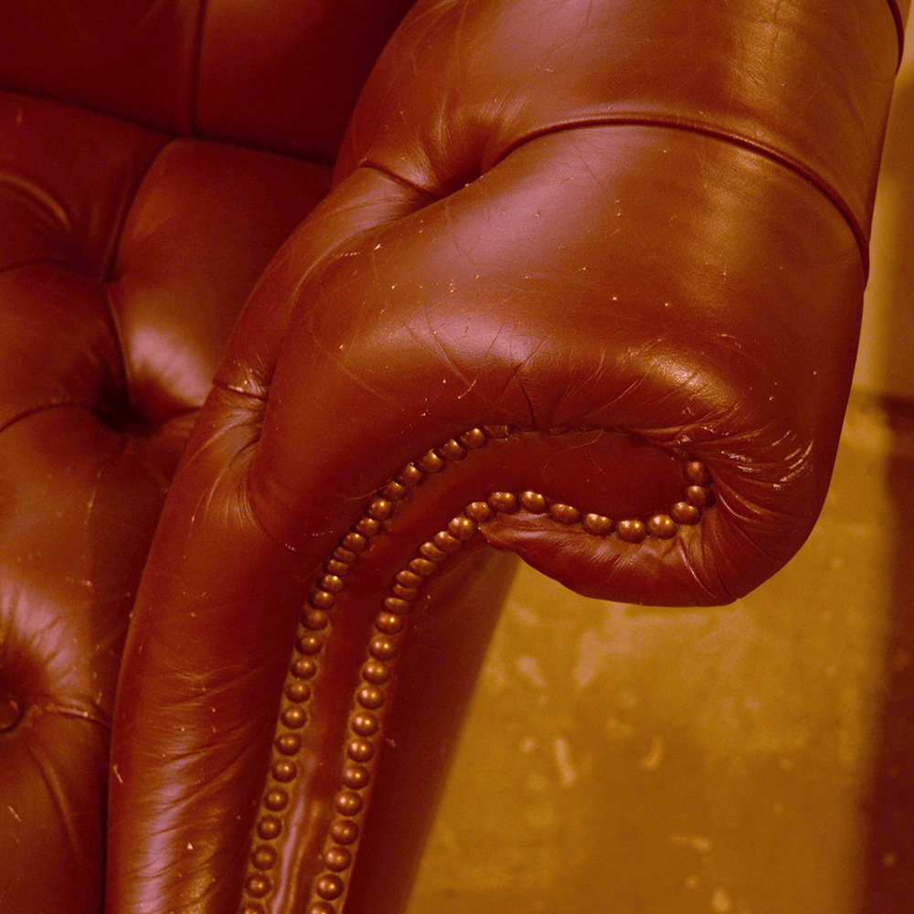 Contemporary Tufted Leather Settee