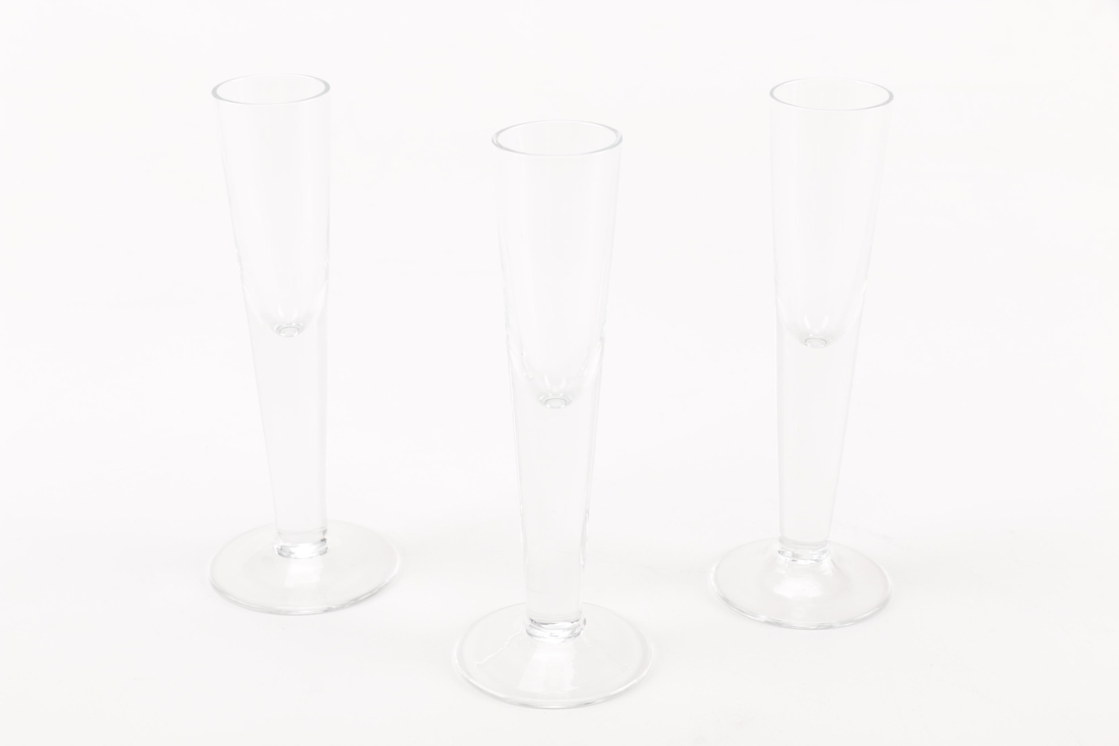 Contemporary Style Glass Decanter With Glasses
