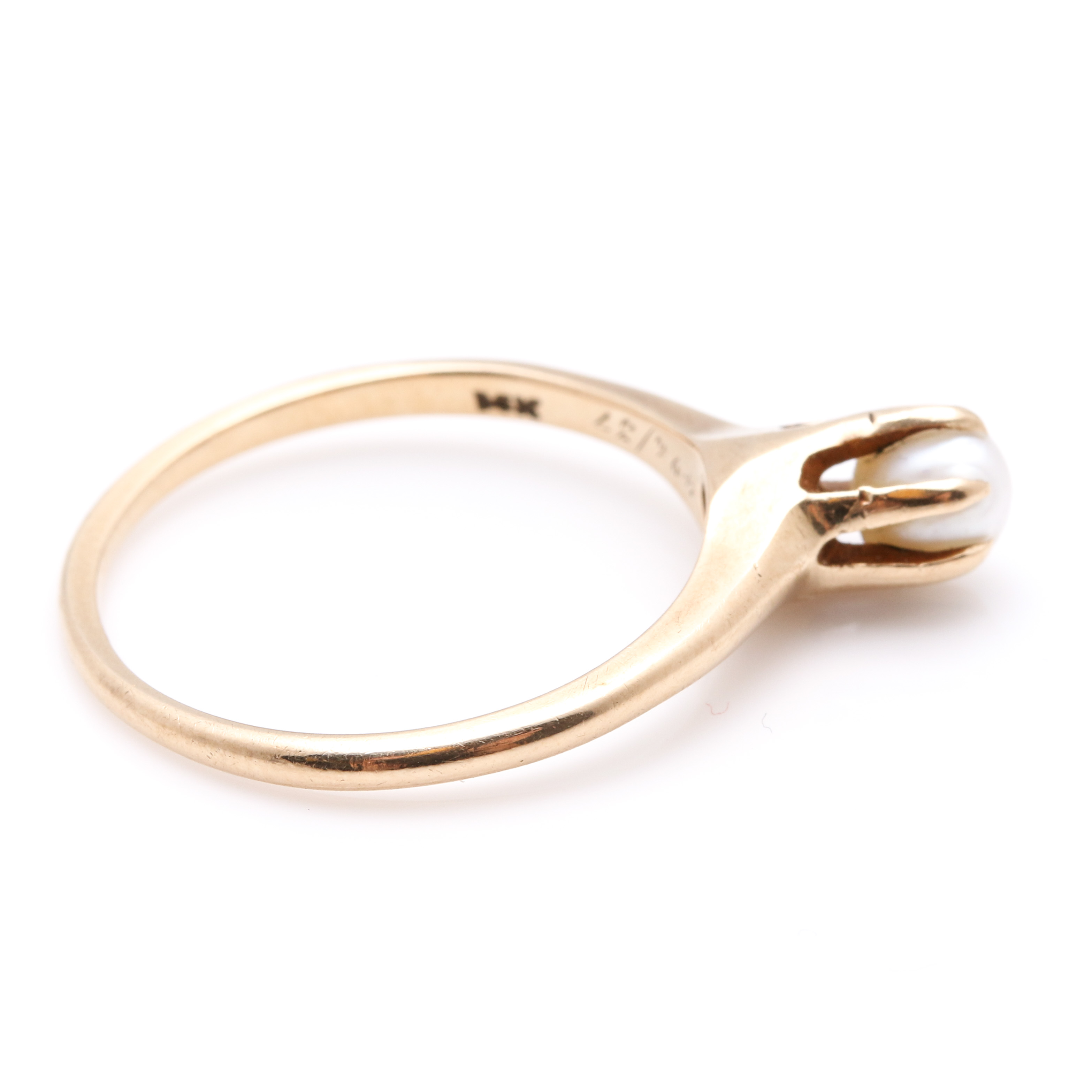14K Yellow Gold Pearl Ring
