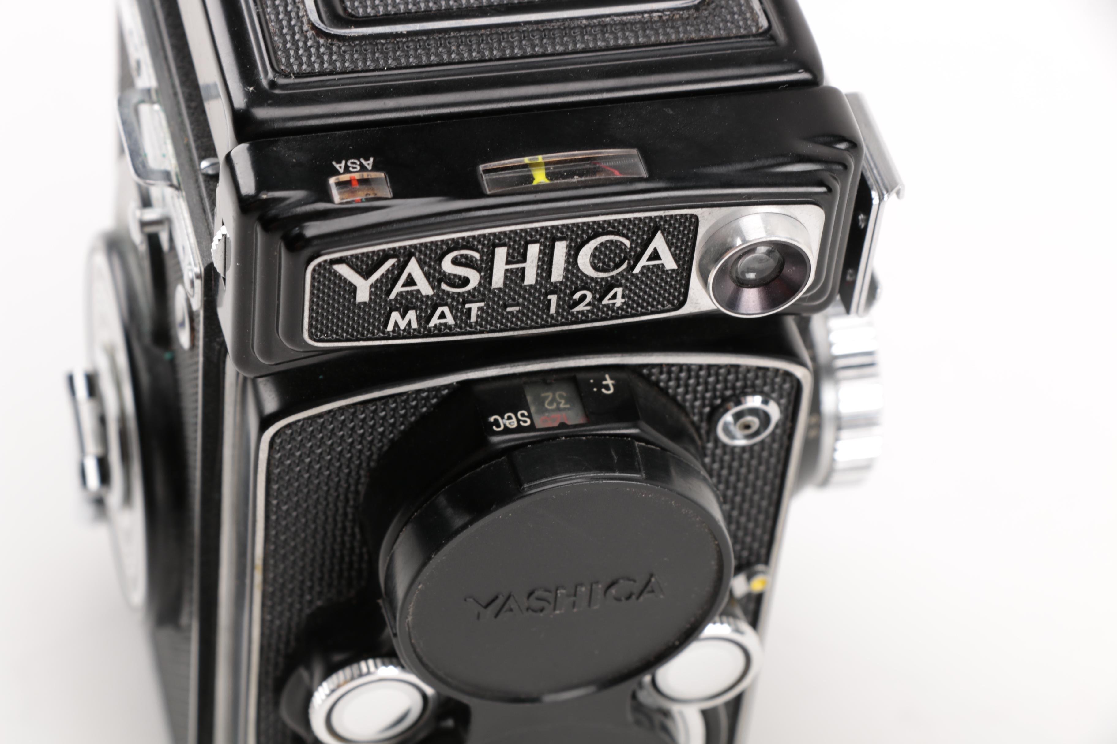Late 1960s Yashica Mat-124 TLR Camera