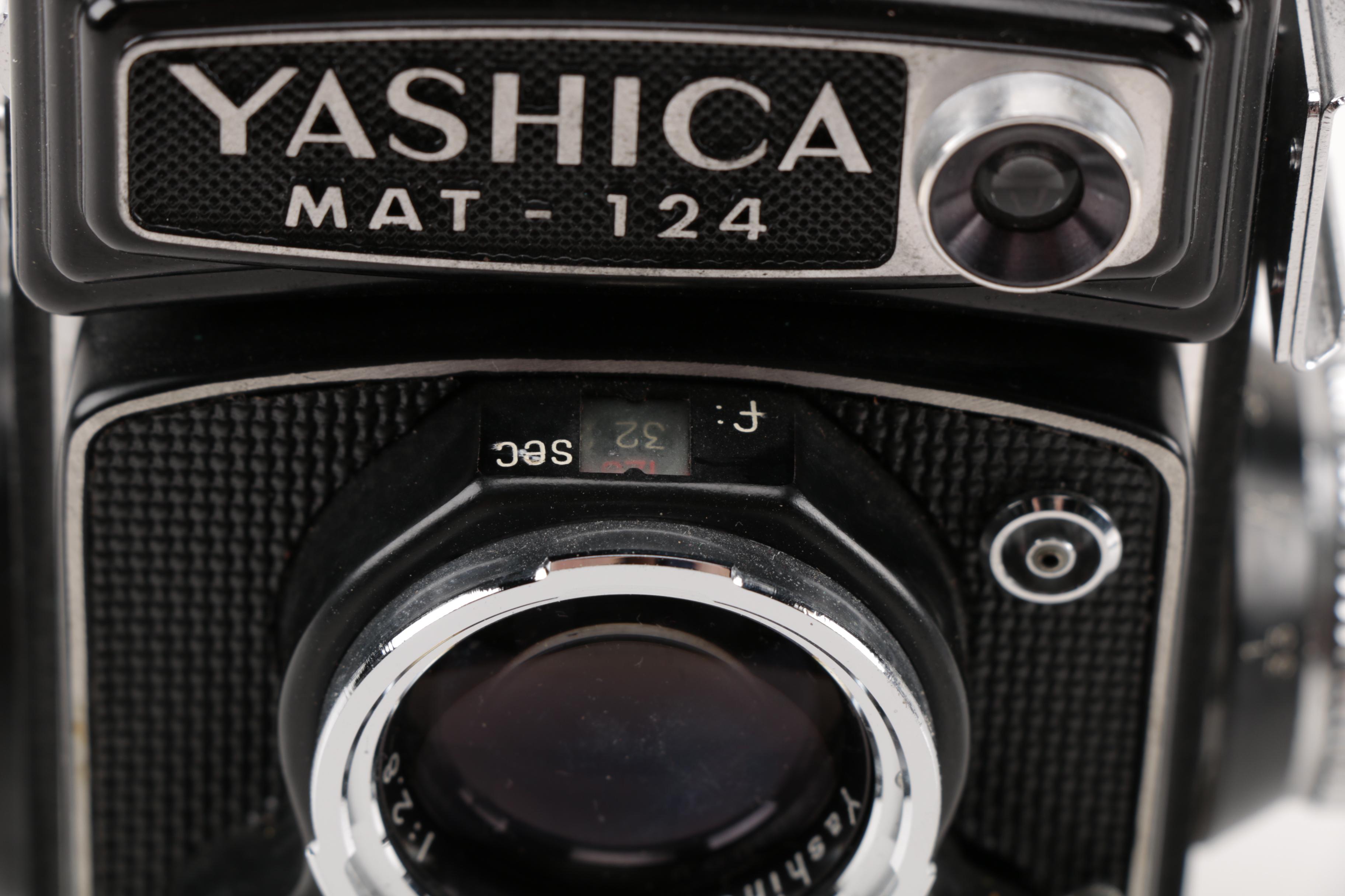 Late 1960s Yashica Mat-124 TLR Camera