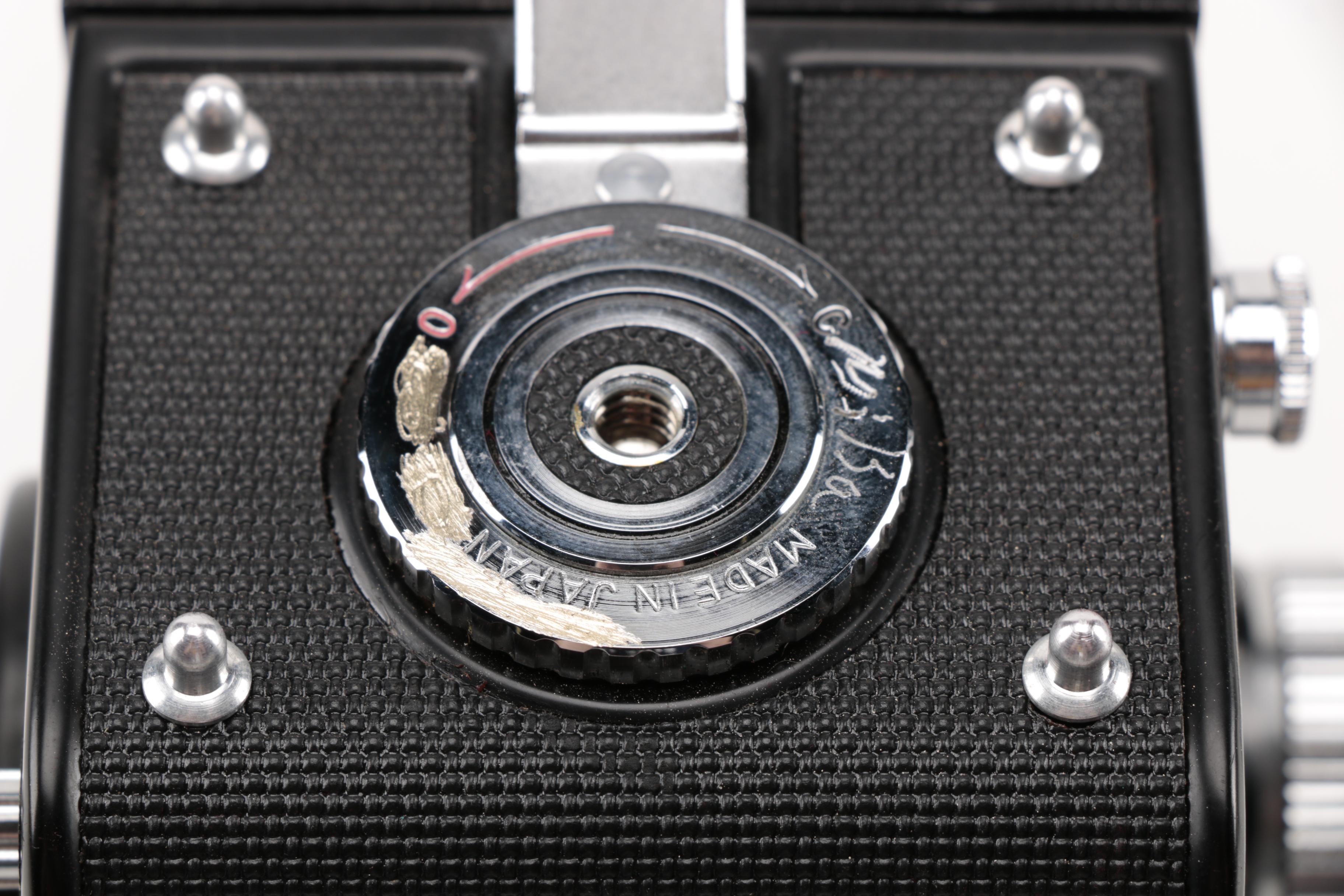 Late 1960s Yashica Mat-124 TLR Camera