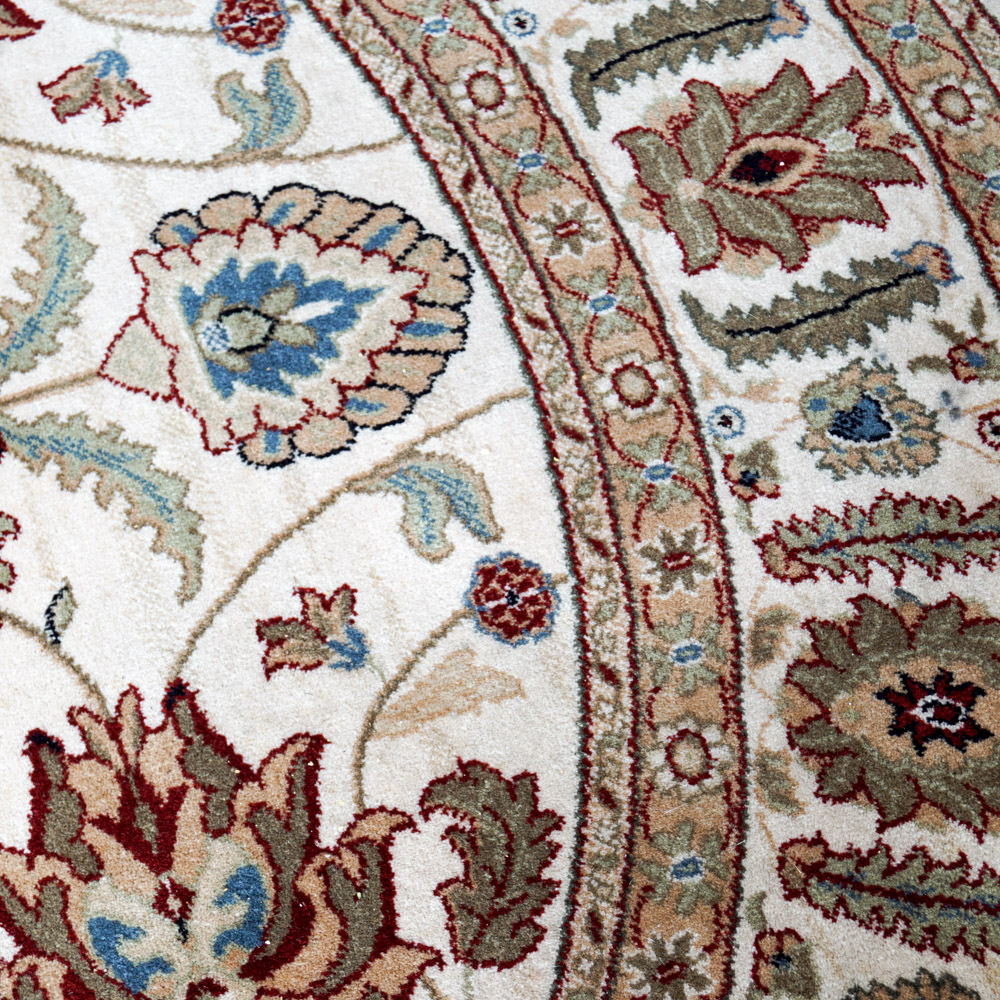 Machine Woven "Verona Ivory" Karastan Wool Rug