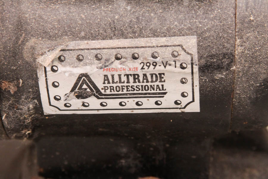 Alltrade Professional Bench Vise