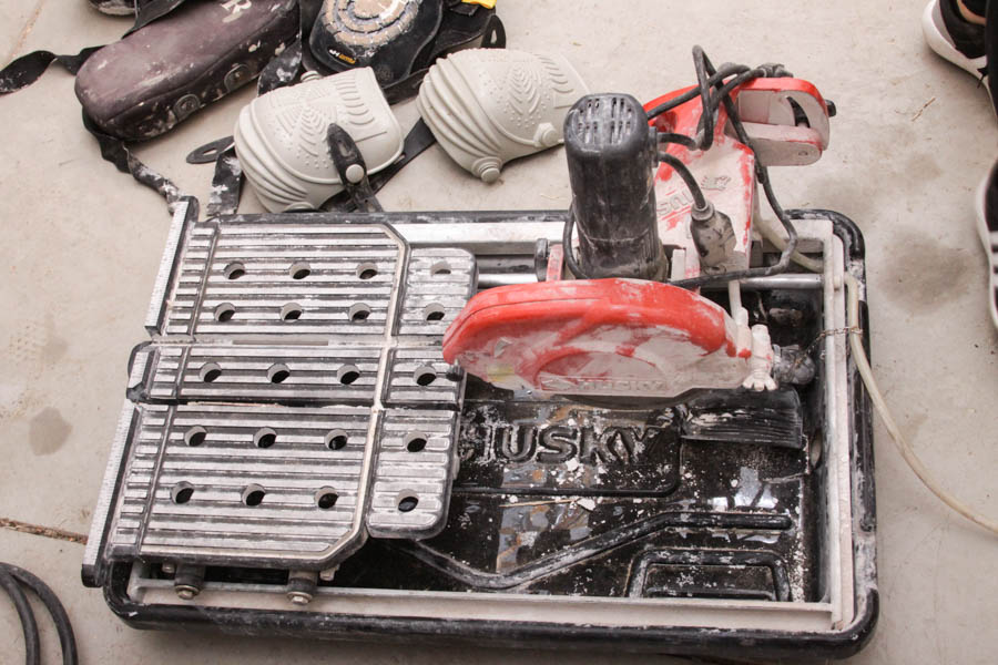 Husky Tile Saw with Stand