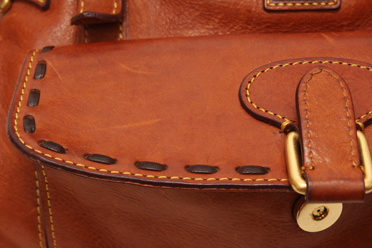 Classic Dooney & Bourke Shoulder Bag